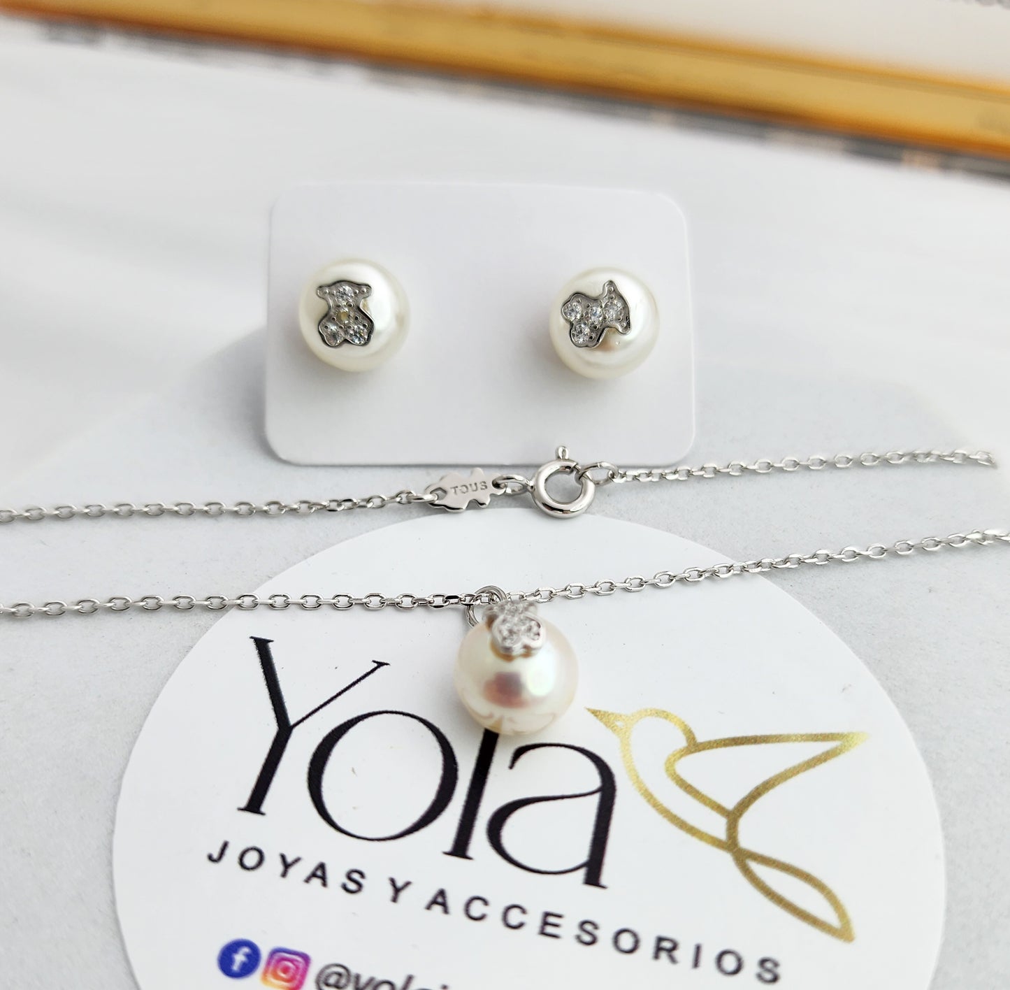 Juego Collar y Areteperla oso