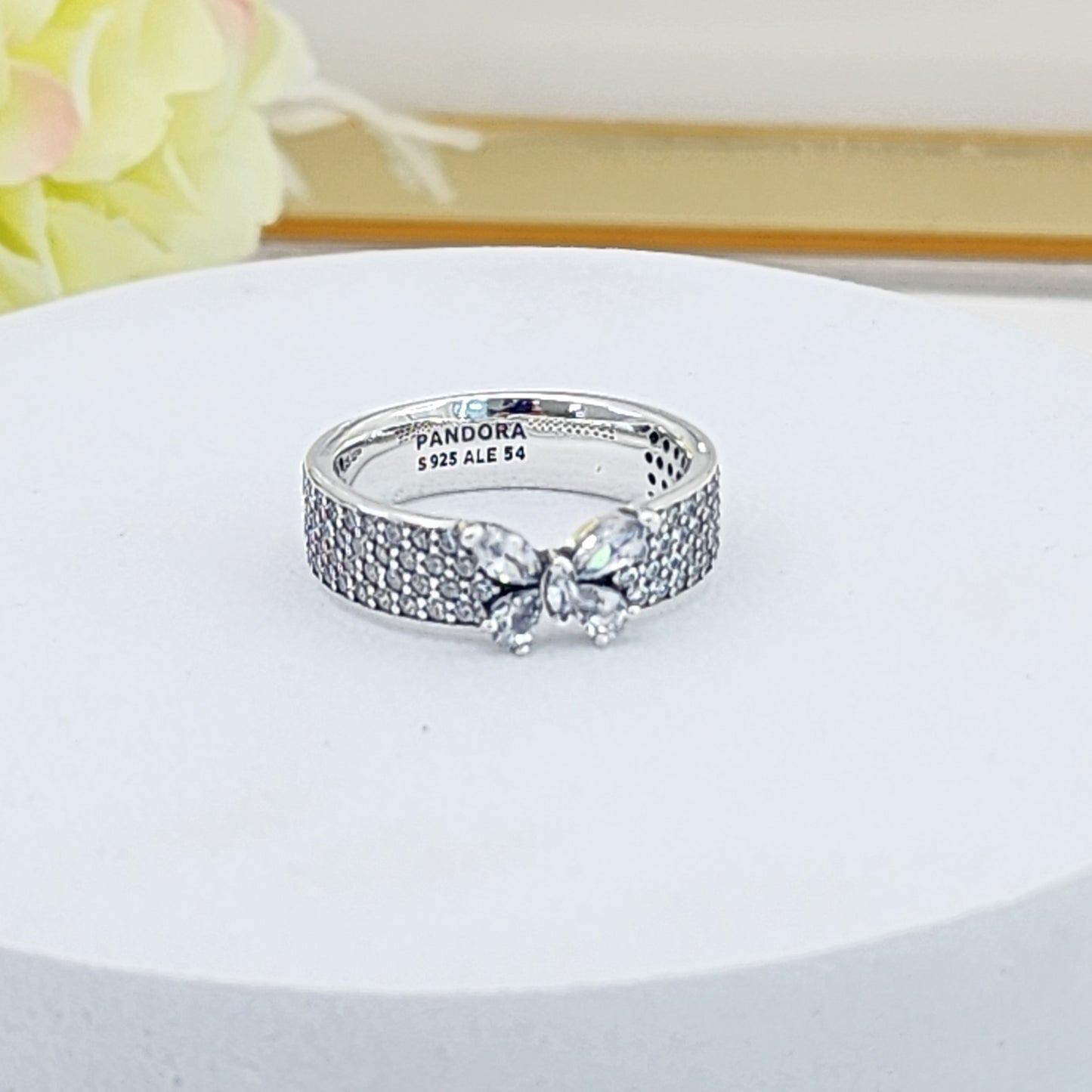 Anillo mariposa