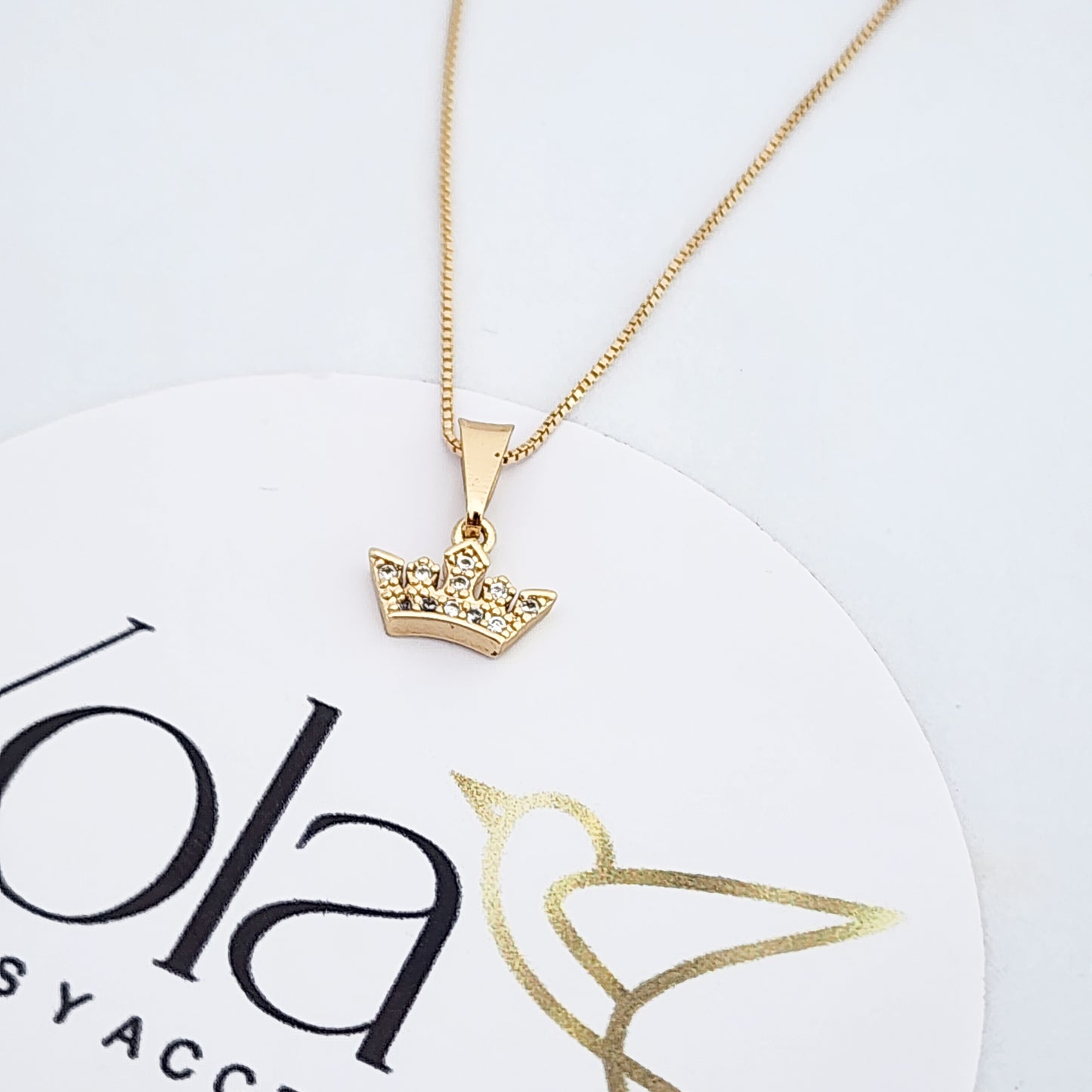 Collar Oro Laminado Corona Cristal