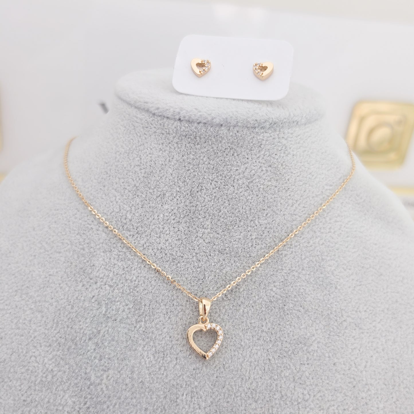 Juego corazon oro laminado