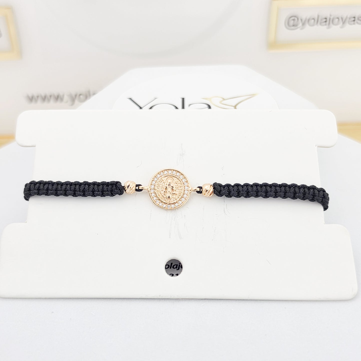 Pulsera tejida San Benito oro laminado