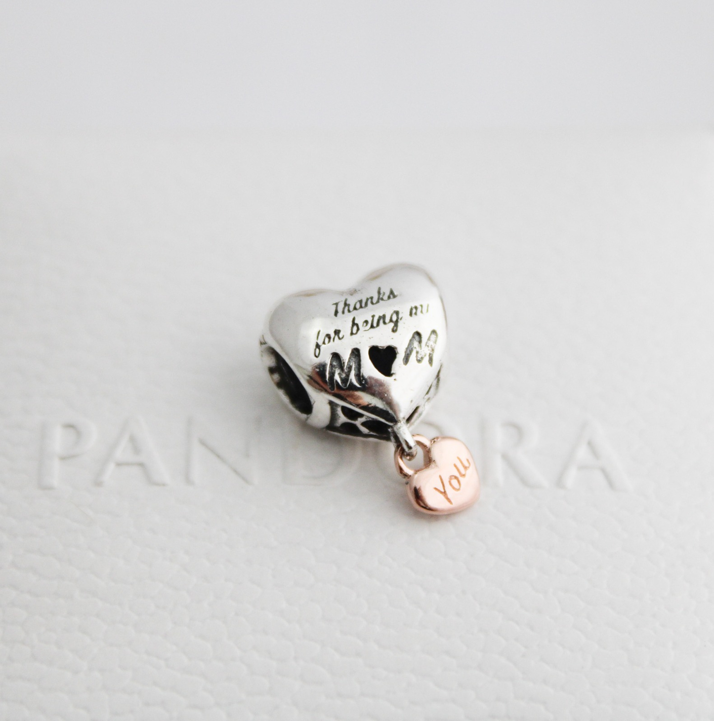Charm Amor a Mamá