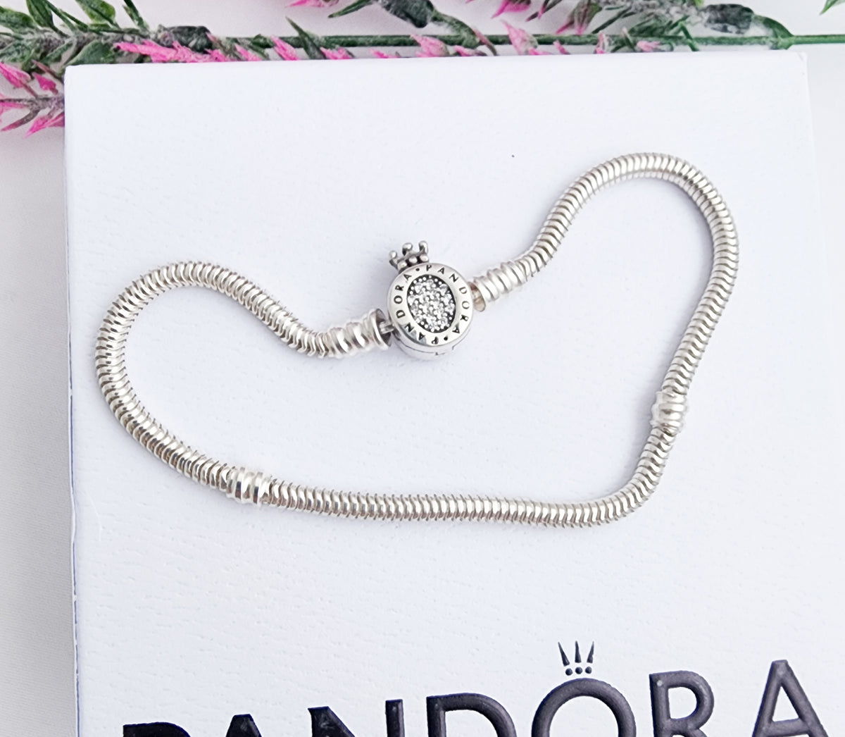 Pulsera Broche Corona Escualizable