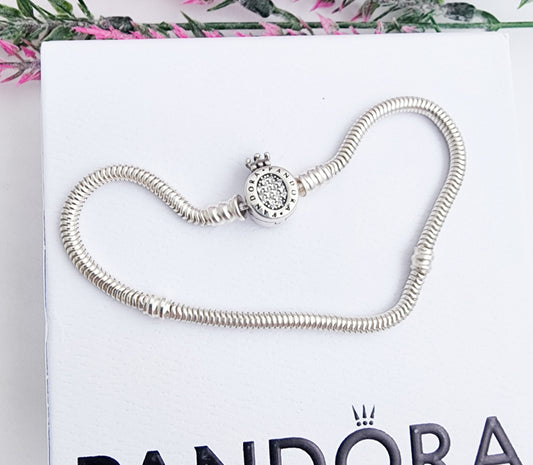 Pulsera Broche Corona Escualizable