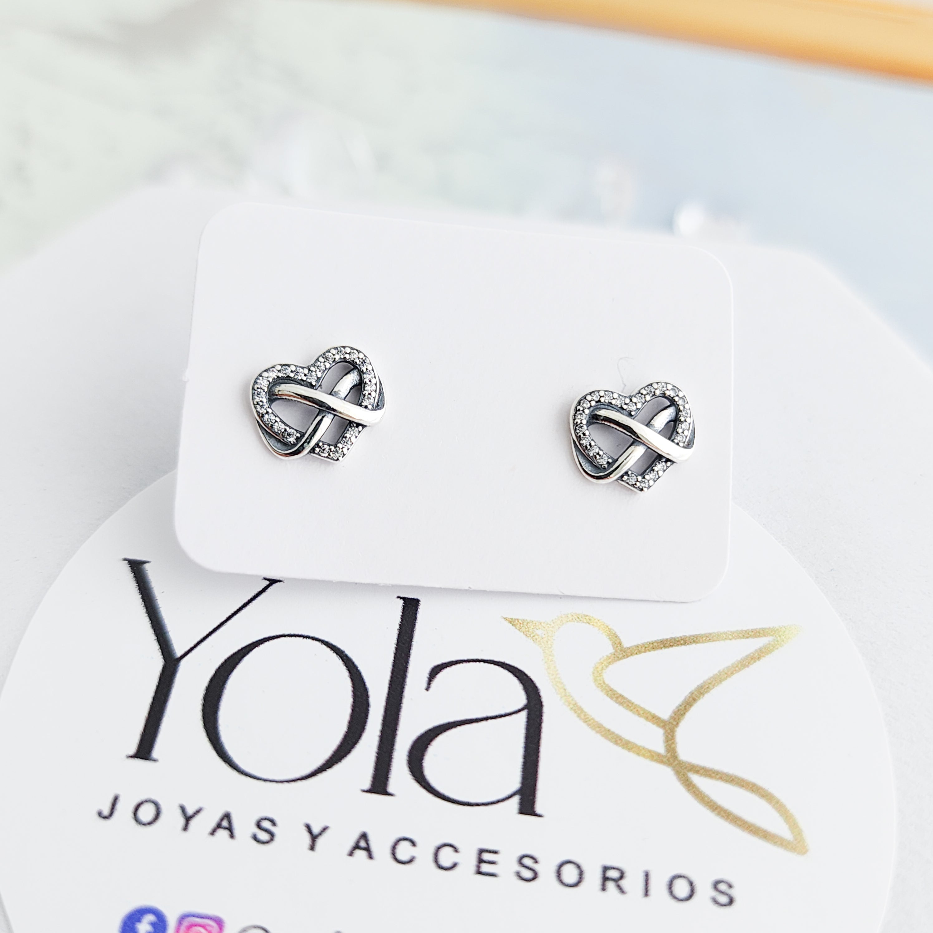 Arete Corazón Infinito