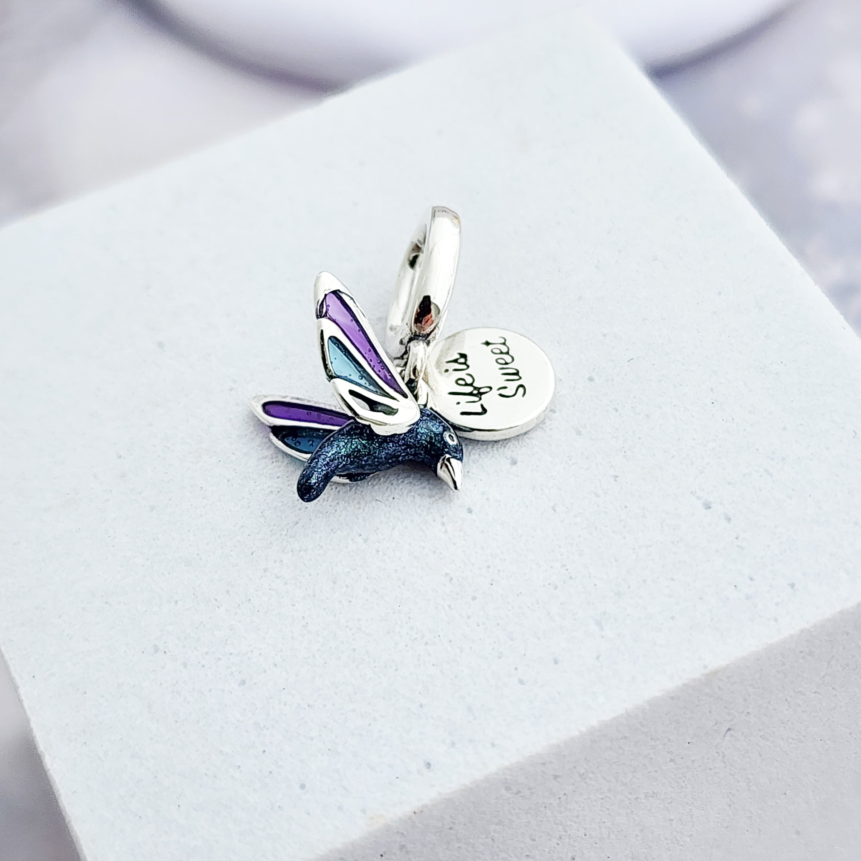 Charm Colibrí