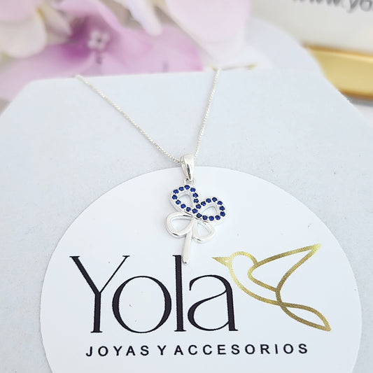 Collar Trébol Azul