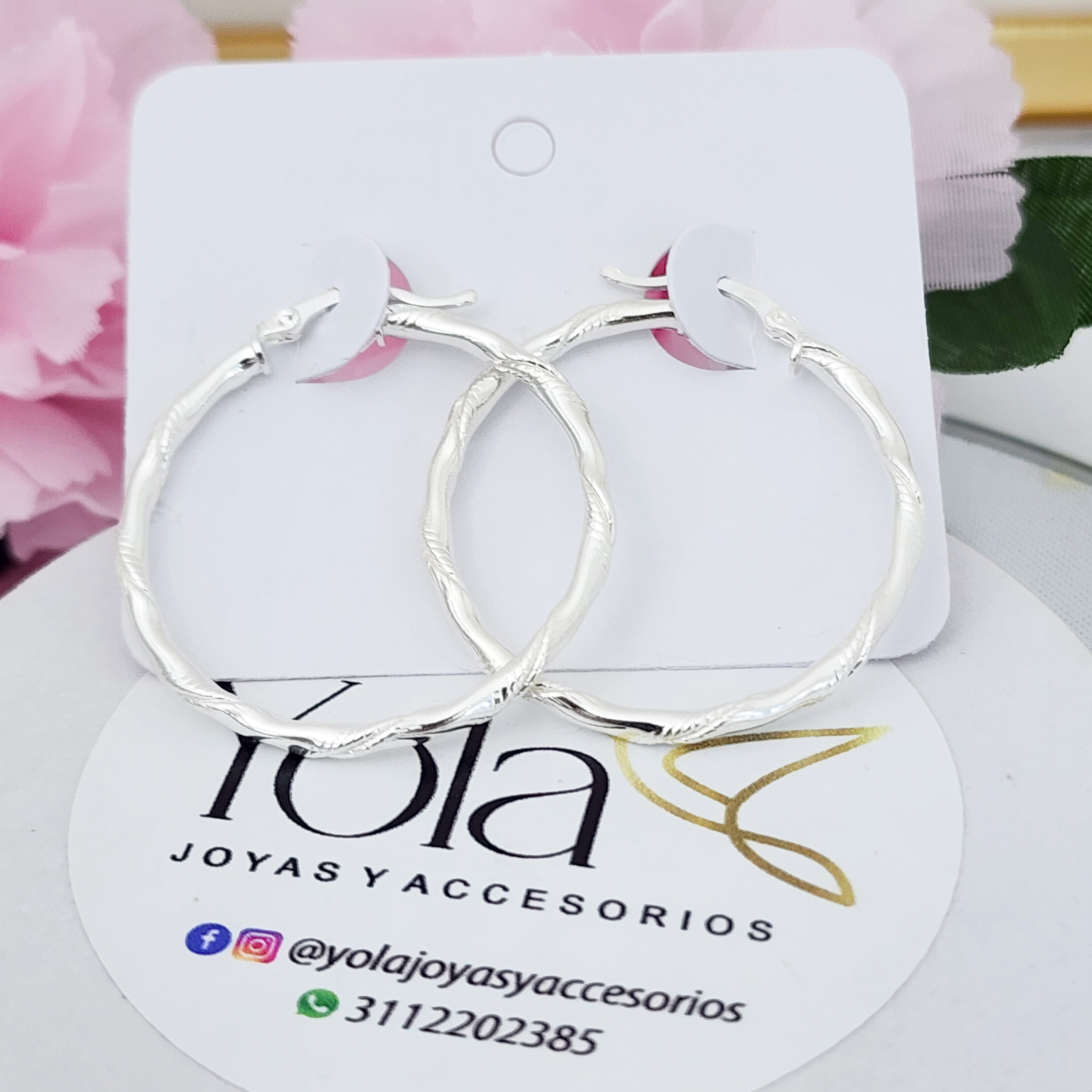 Aretes Medialuna Delgado con Diseño