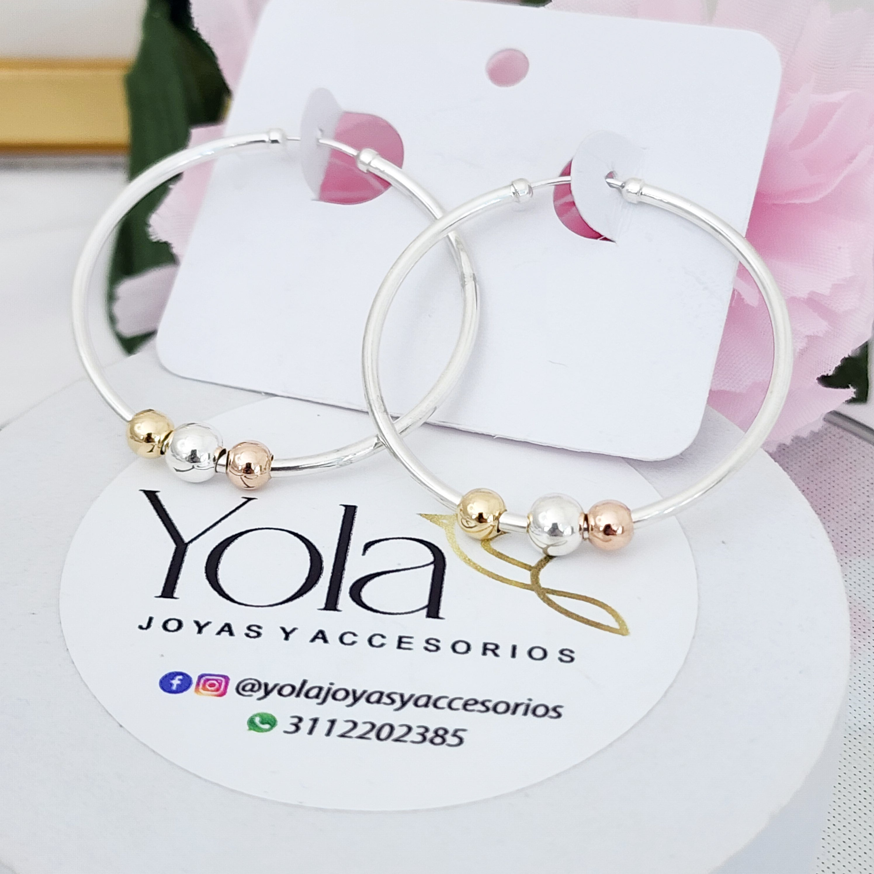 Aretes Medialuna Bolas