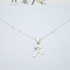 Collar letra