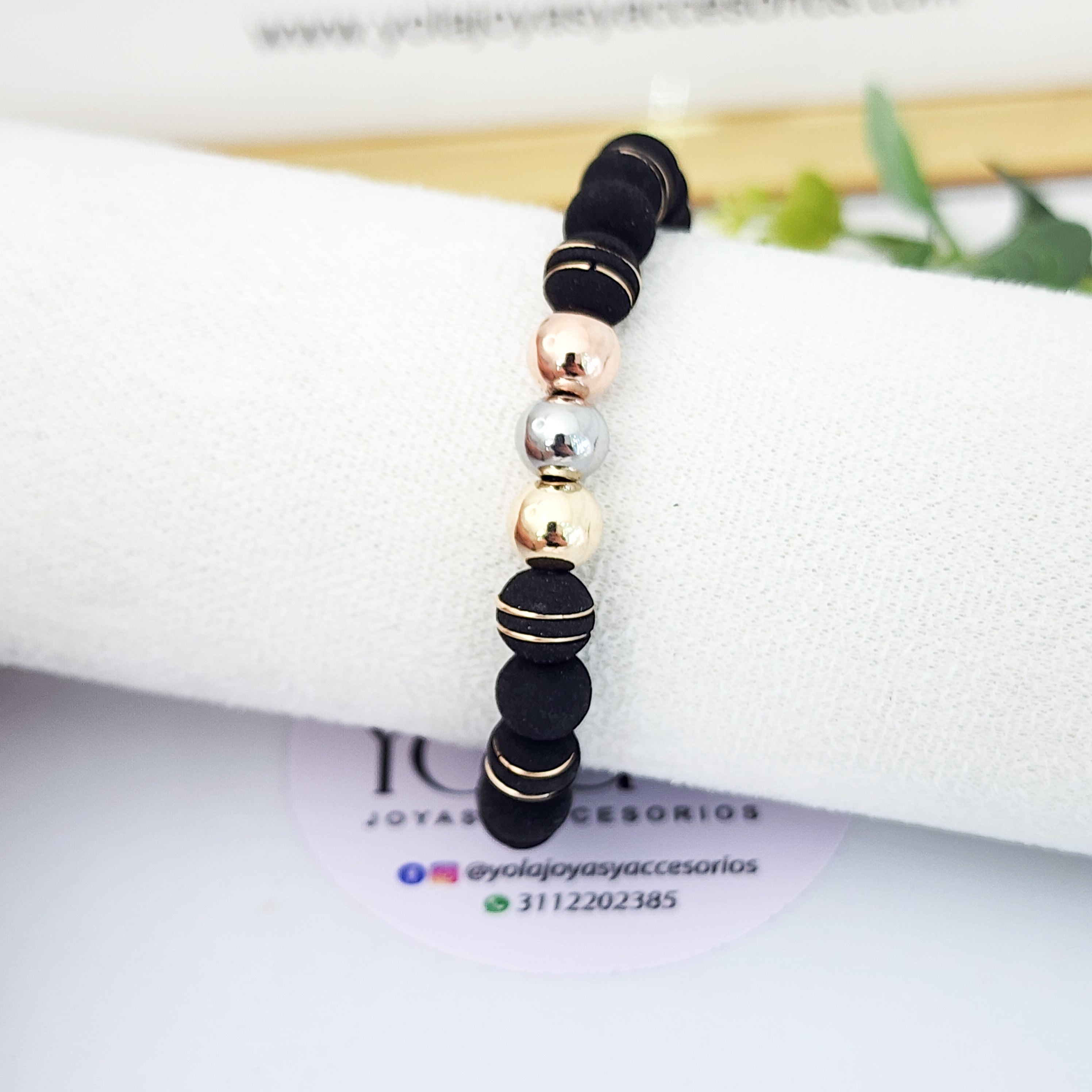 Pulsera Tejida Balín Grande Oro Laminado