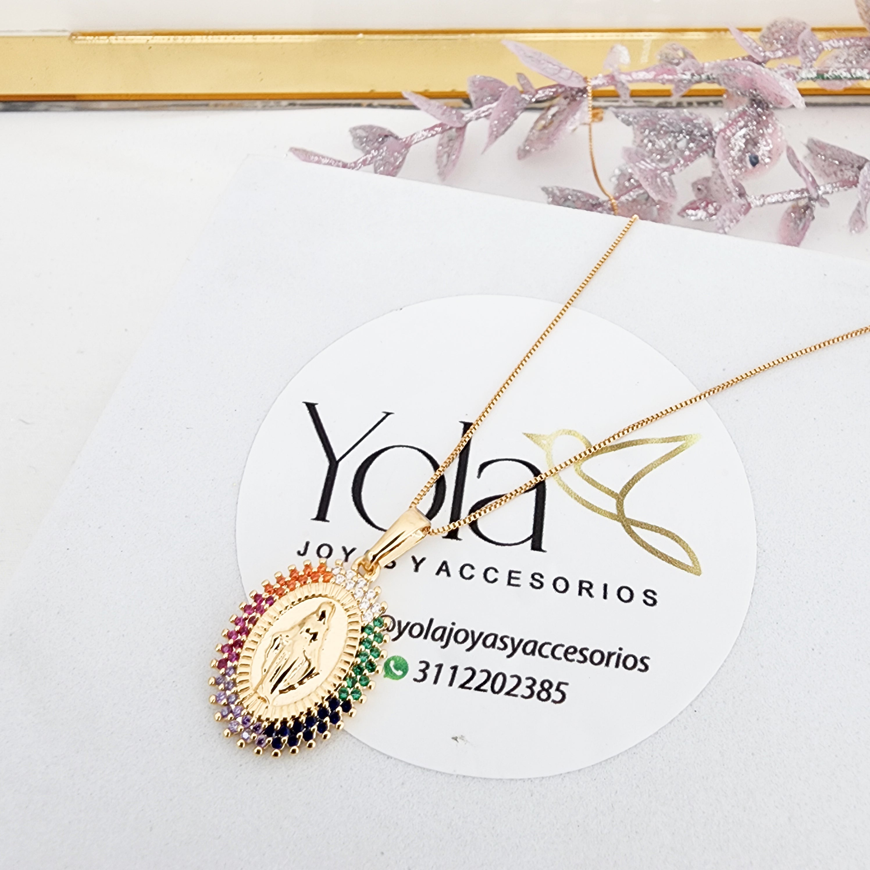 Collar oro laminado virgen