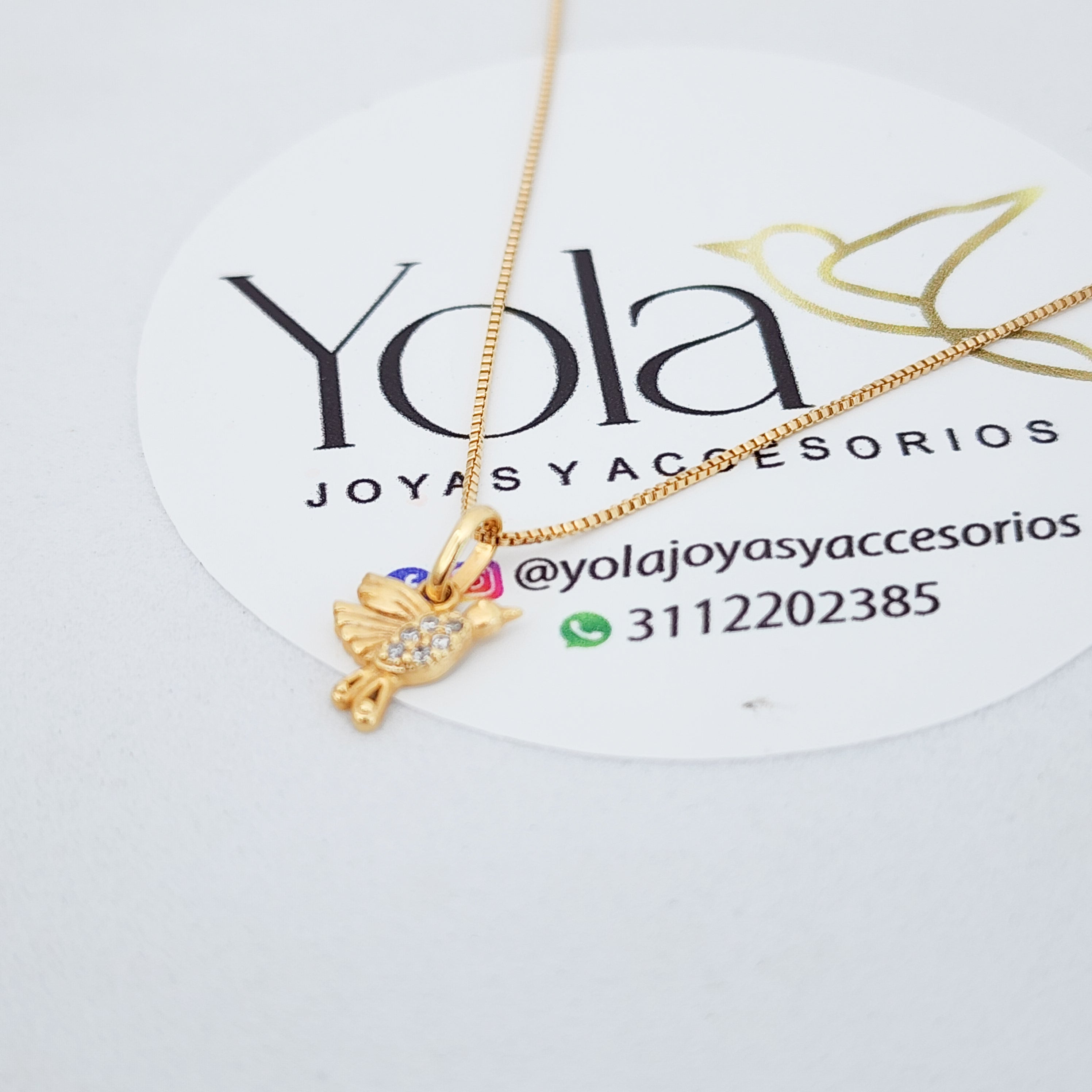 Collar oro laminado colibri