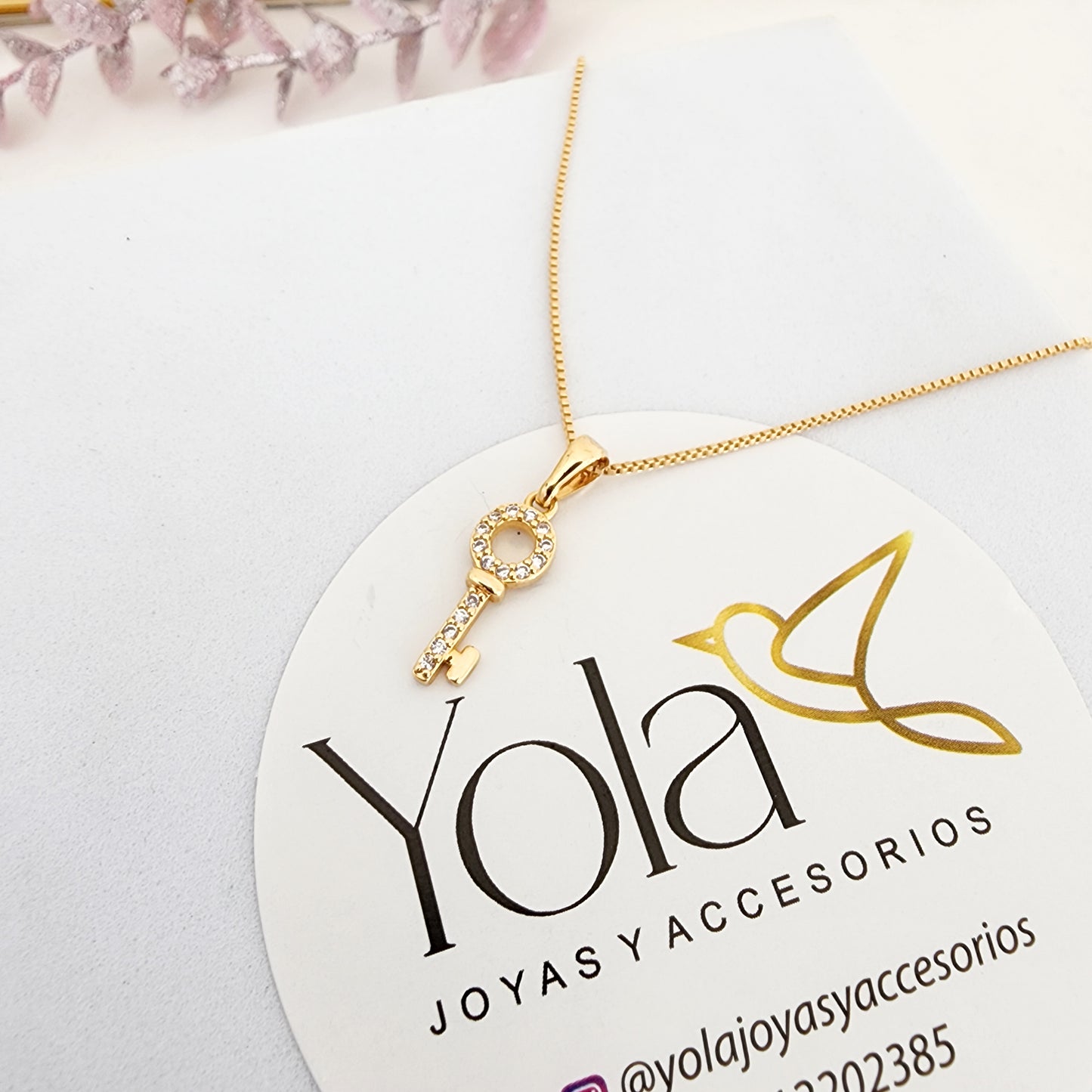 Collar oro laminado llave