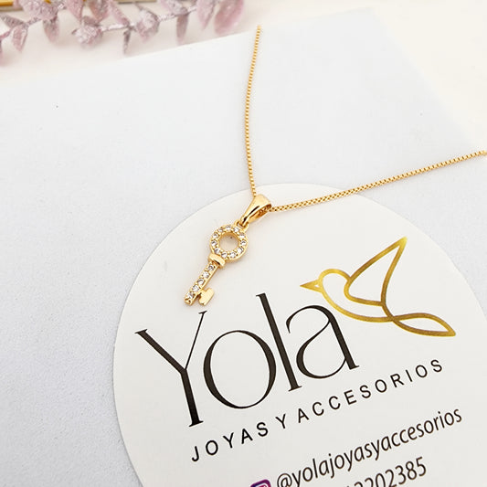Collar oro laminado llave