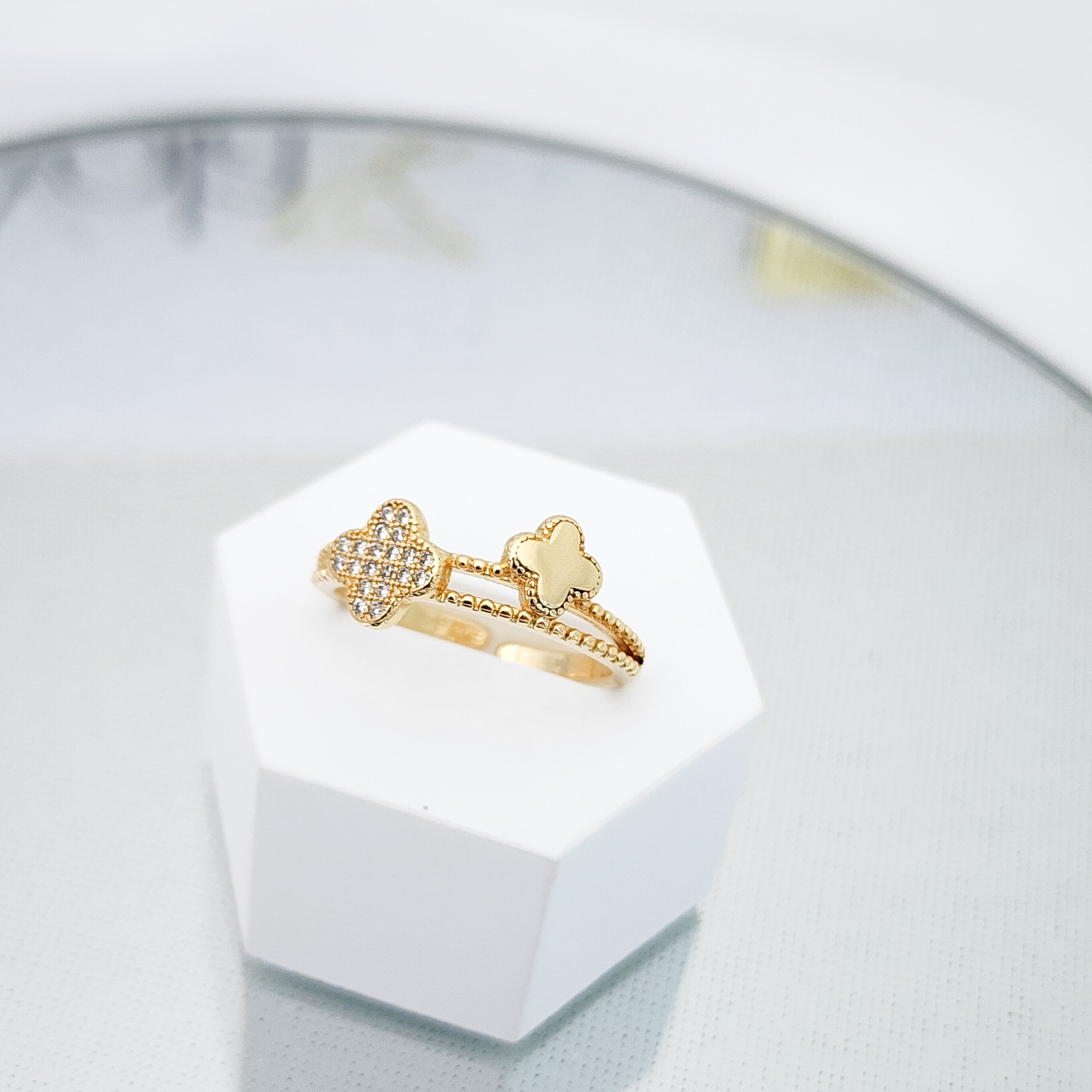 Anillo oro laminado  ajustable