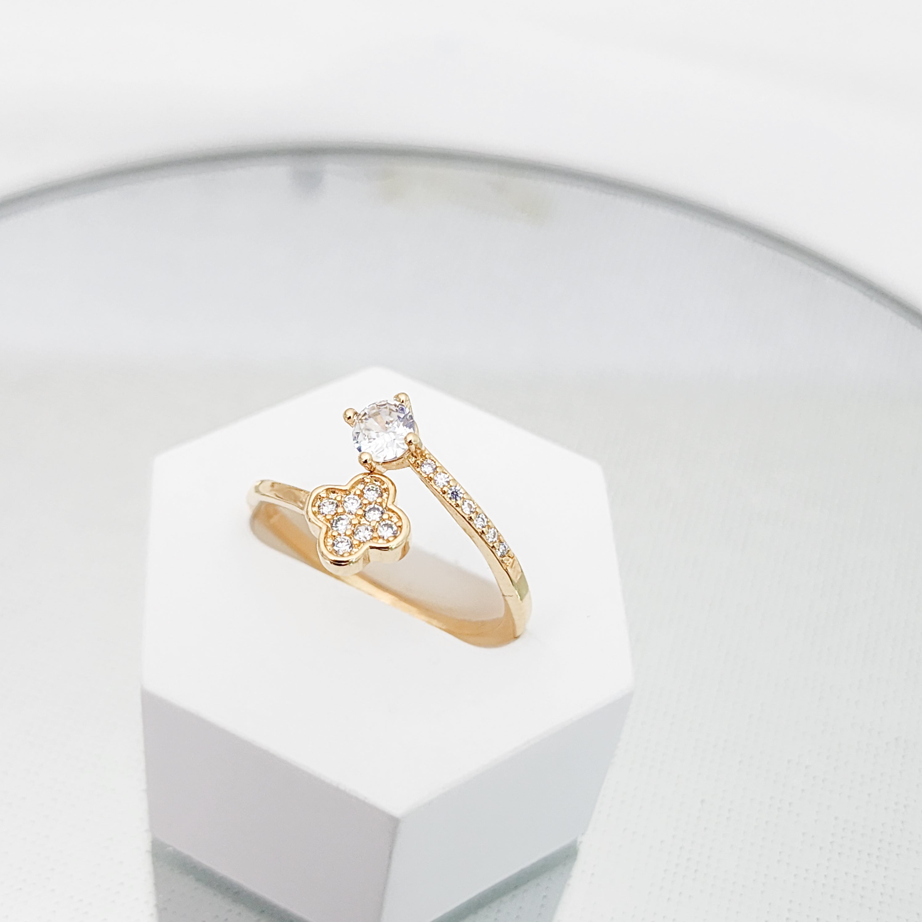 Anillo oro laminado  ajustable