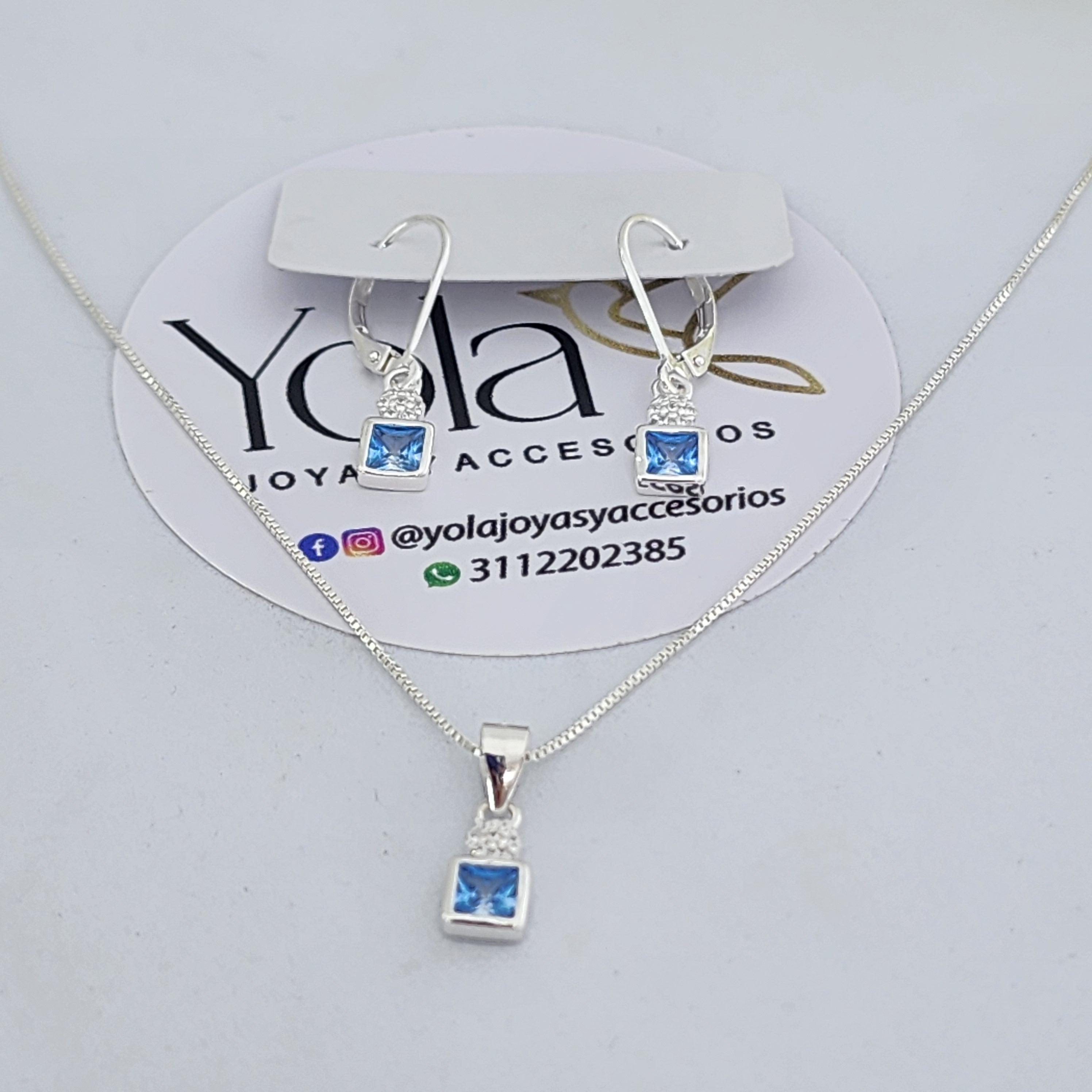 Juego Collar y Arete azul