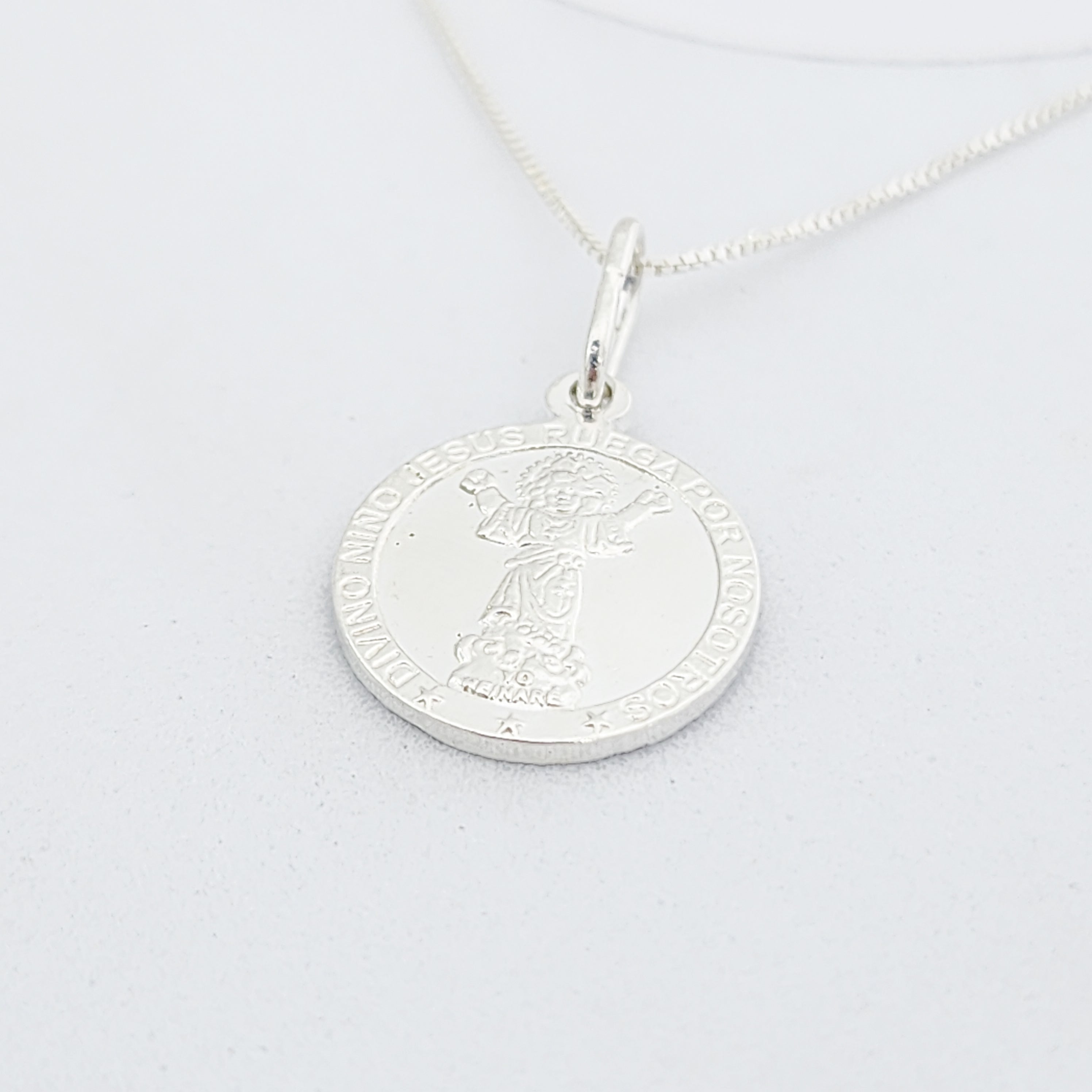 Collar  divino niño