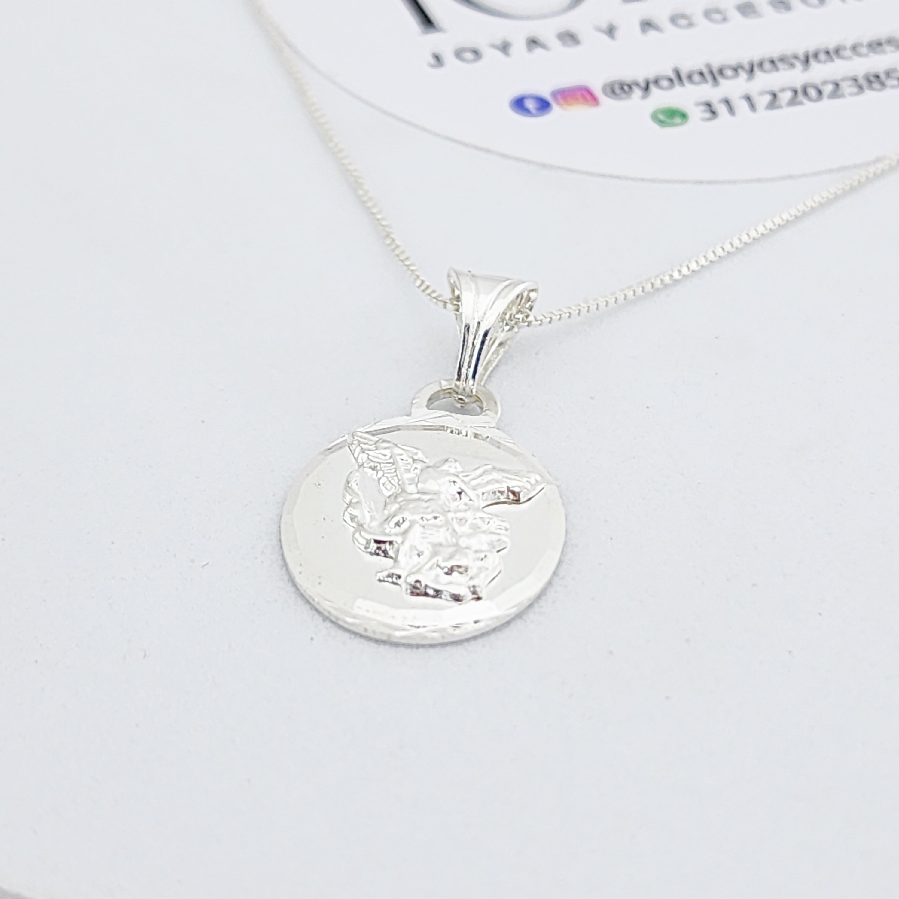 Collar  san Miguel arcangel