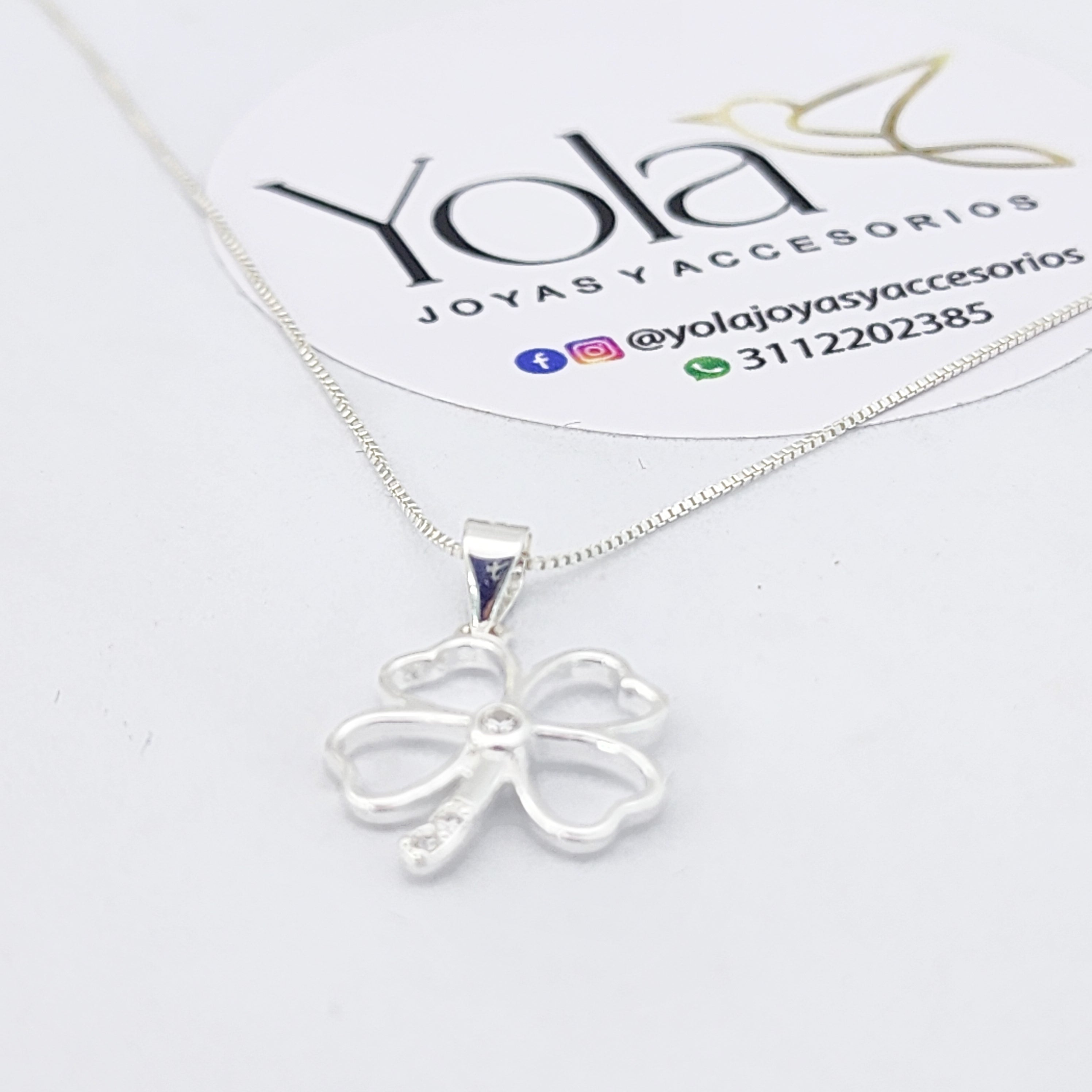 Collar Corazón trebol