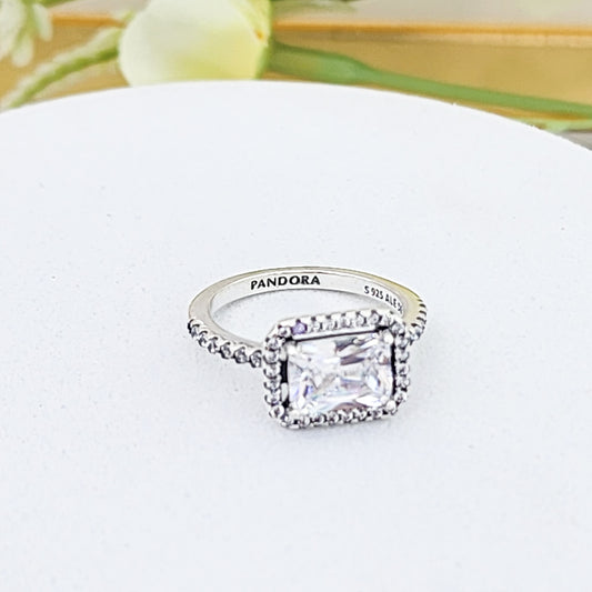 Anillo cuadrado