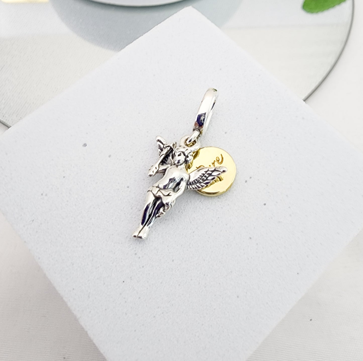 Charm angel