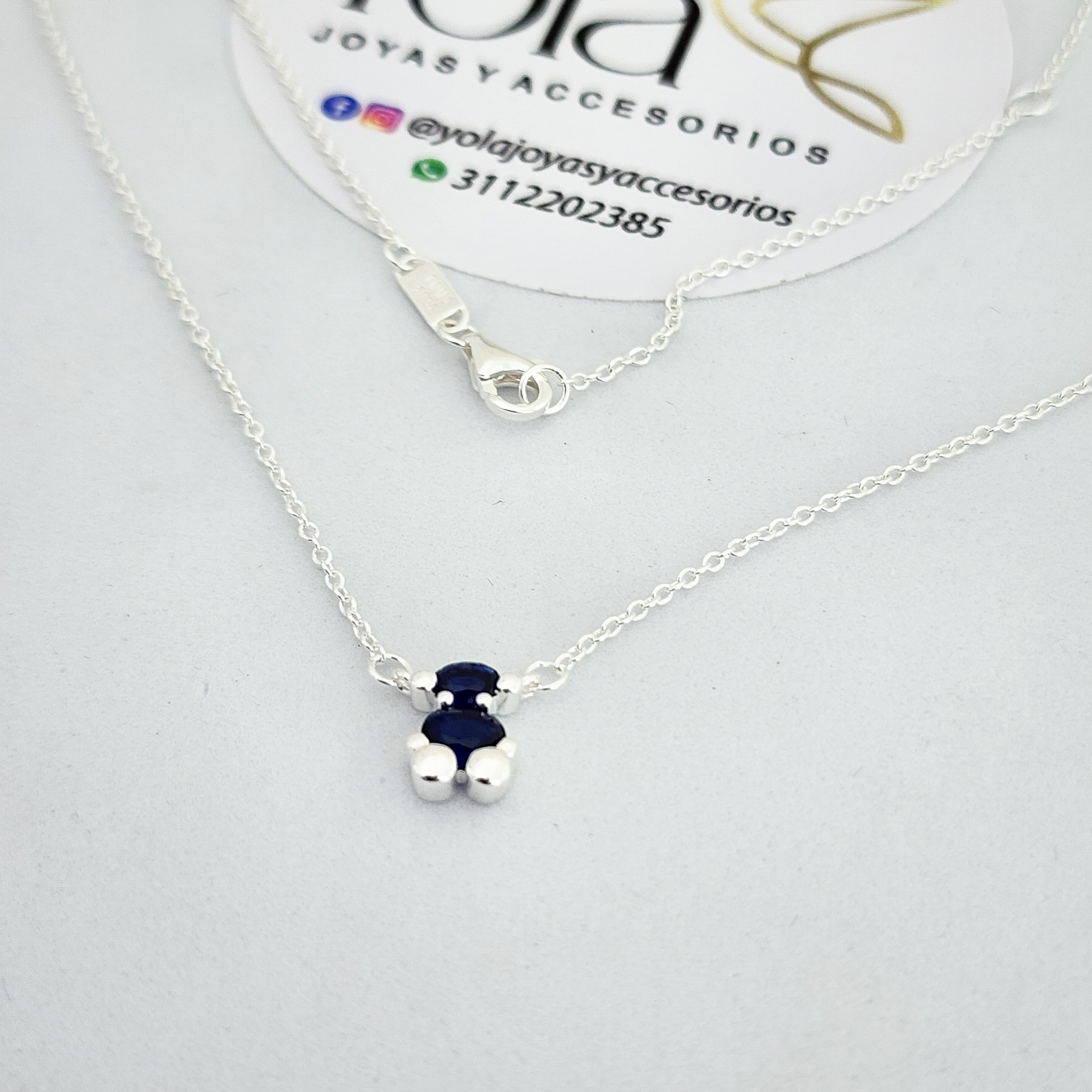 Collar oso azul