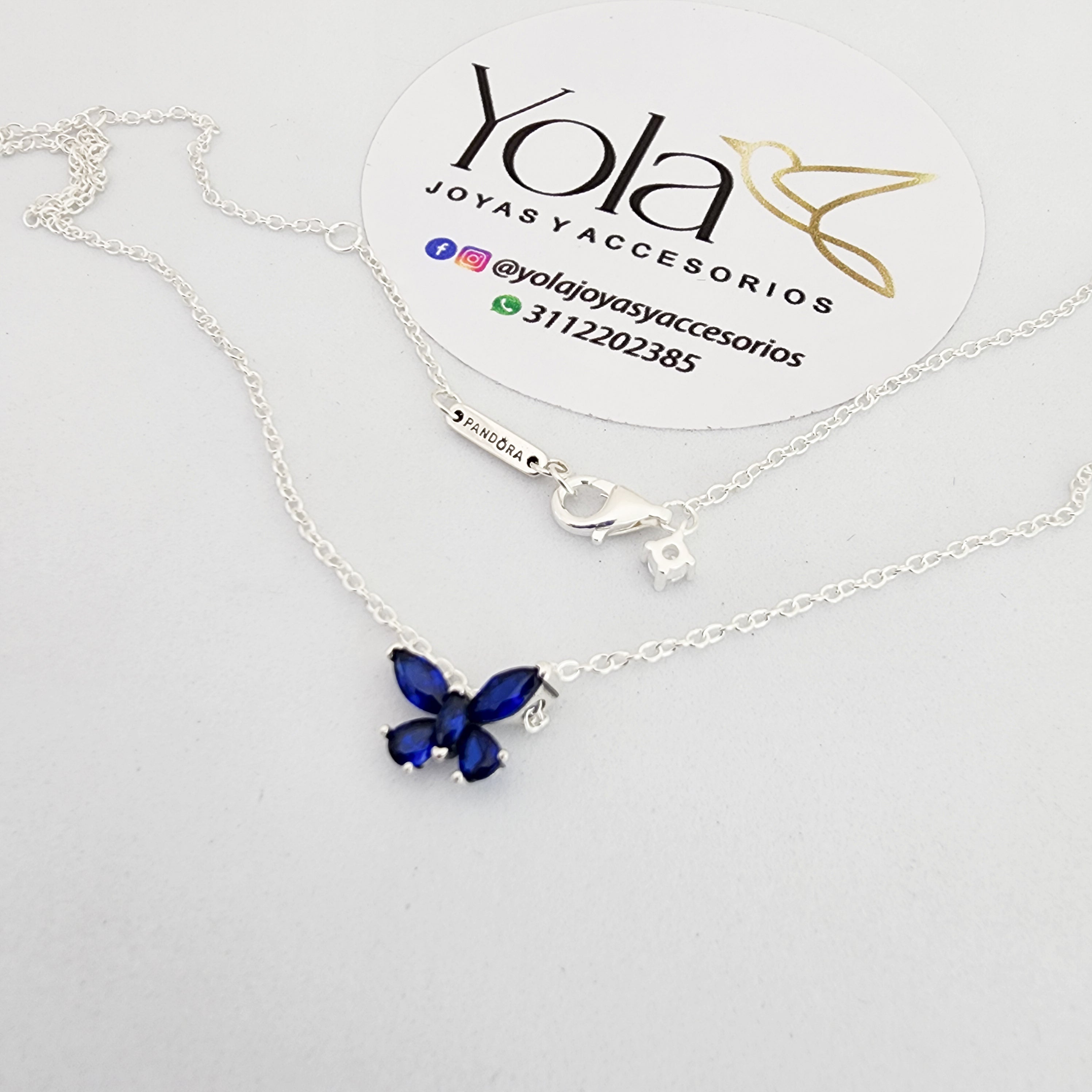 Collar  mariposa
