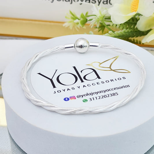 Pulsera  entorchada
