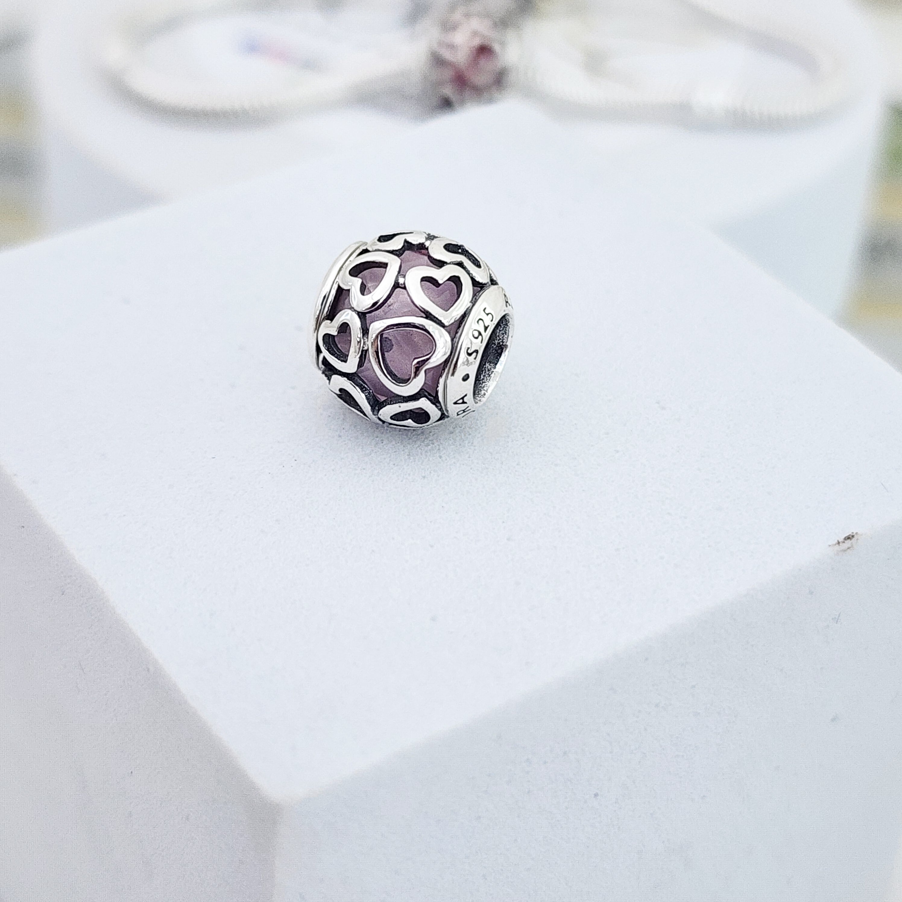 Charm Corazones Rosa