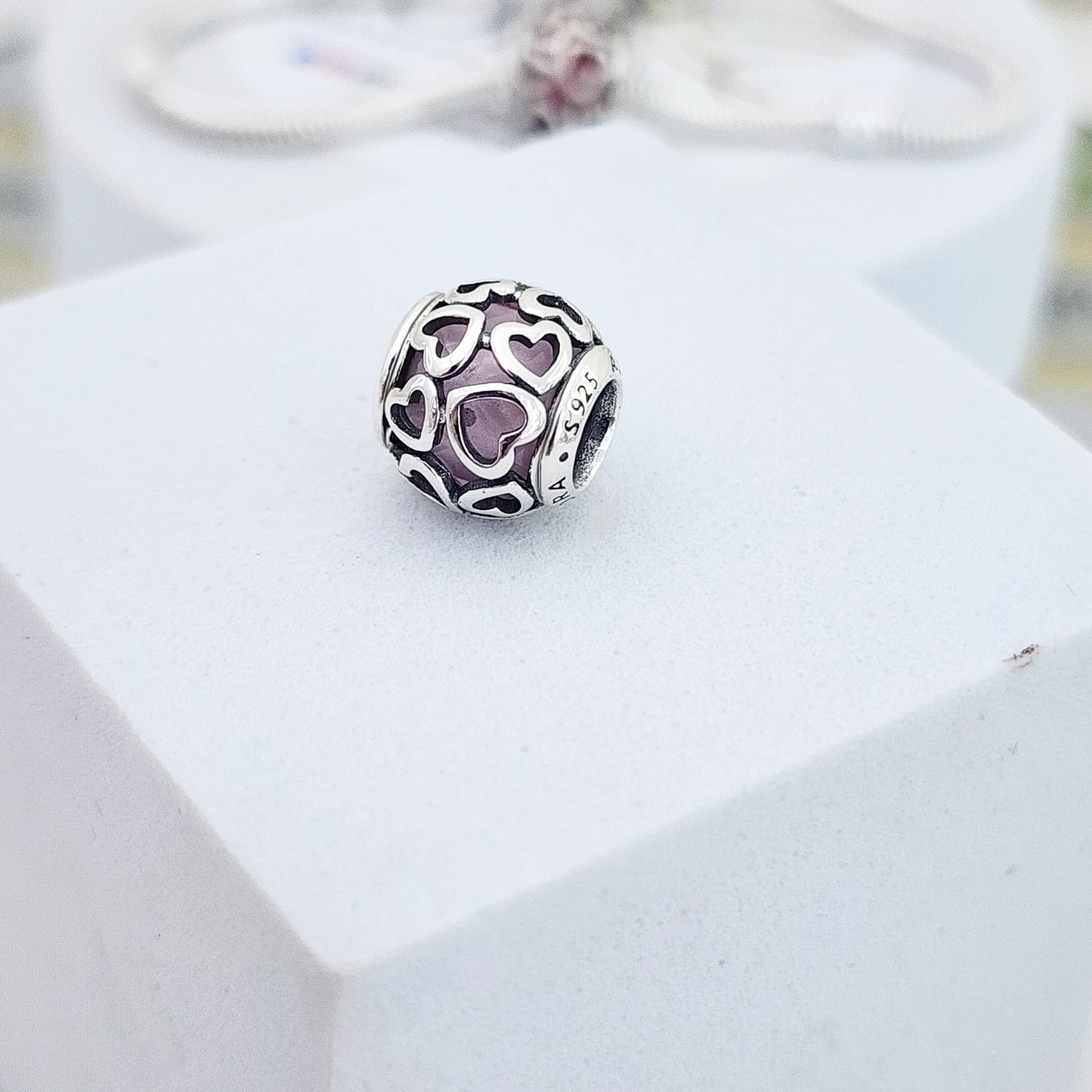 Charm Corazones Rosa