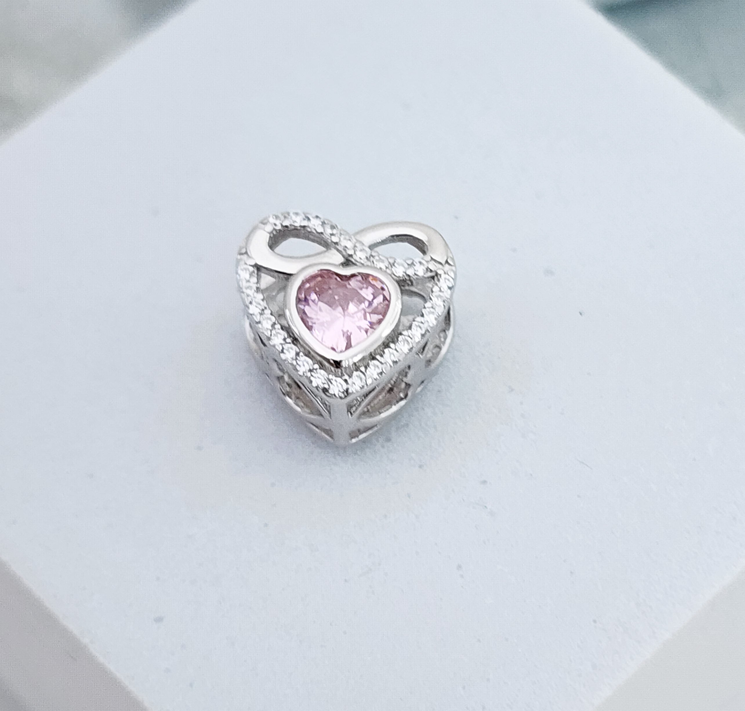 Charm corazon