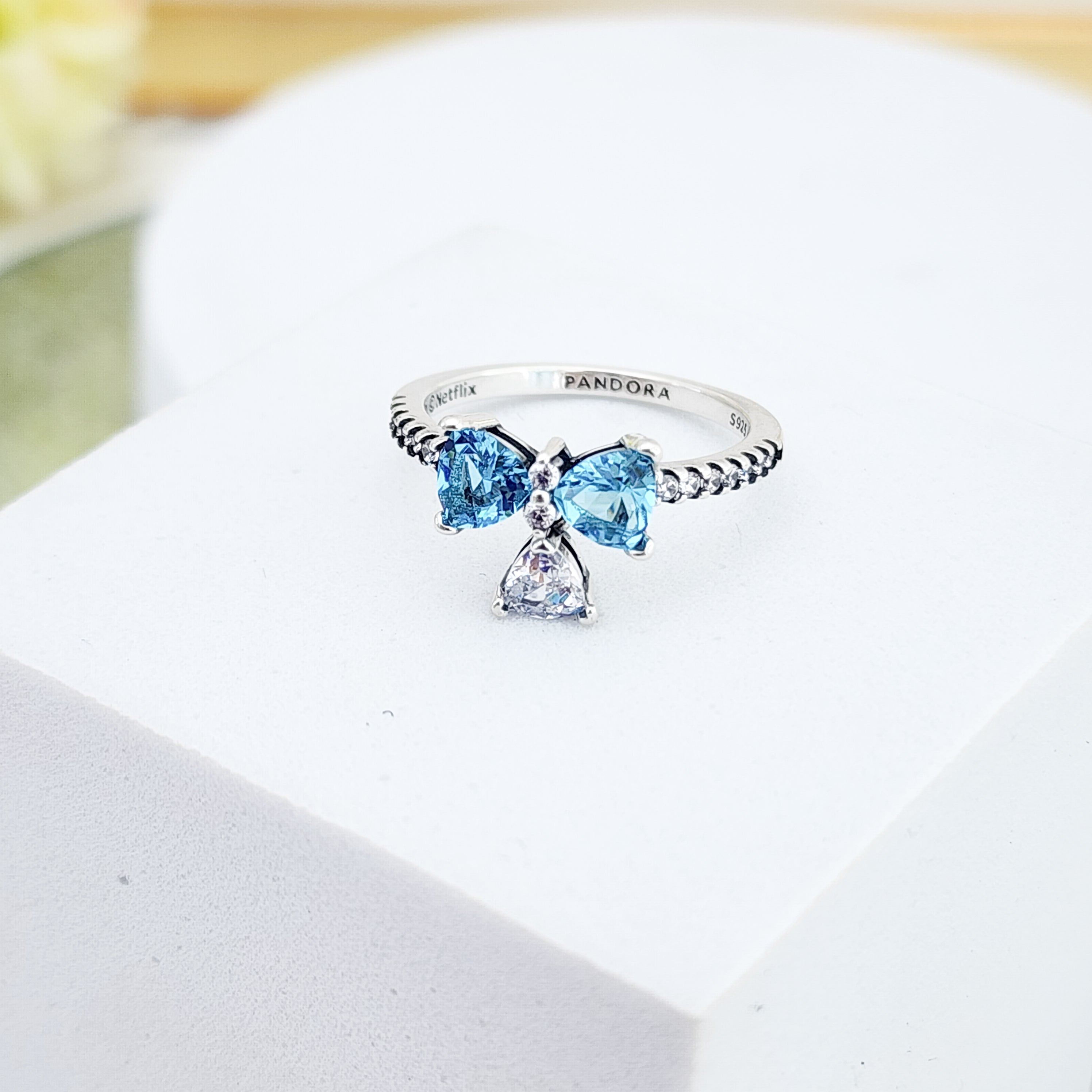 Anillo moño