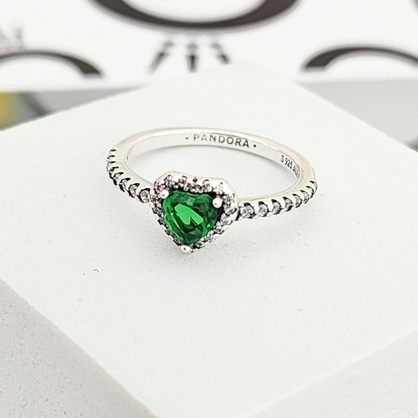 Anillo corazon verde