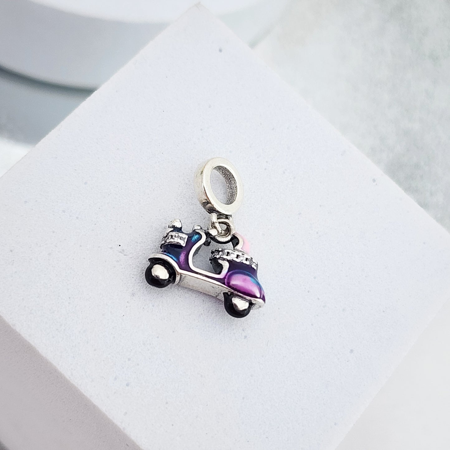 Charm moto