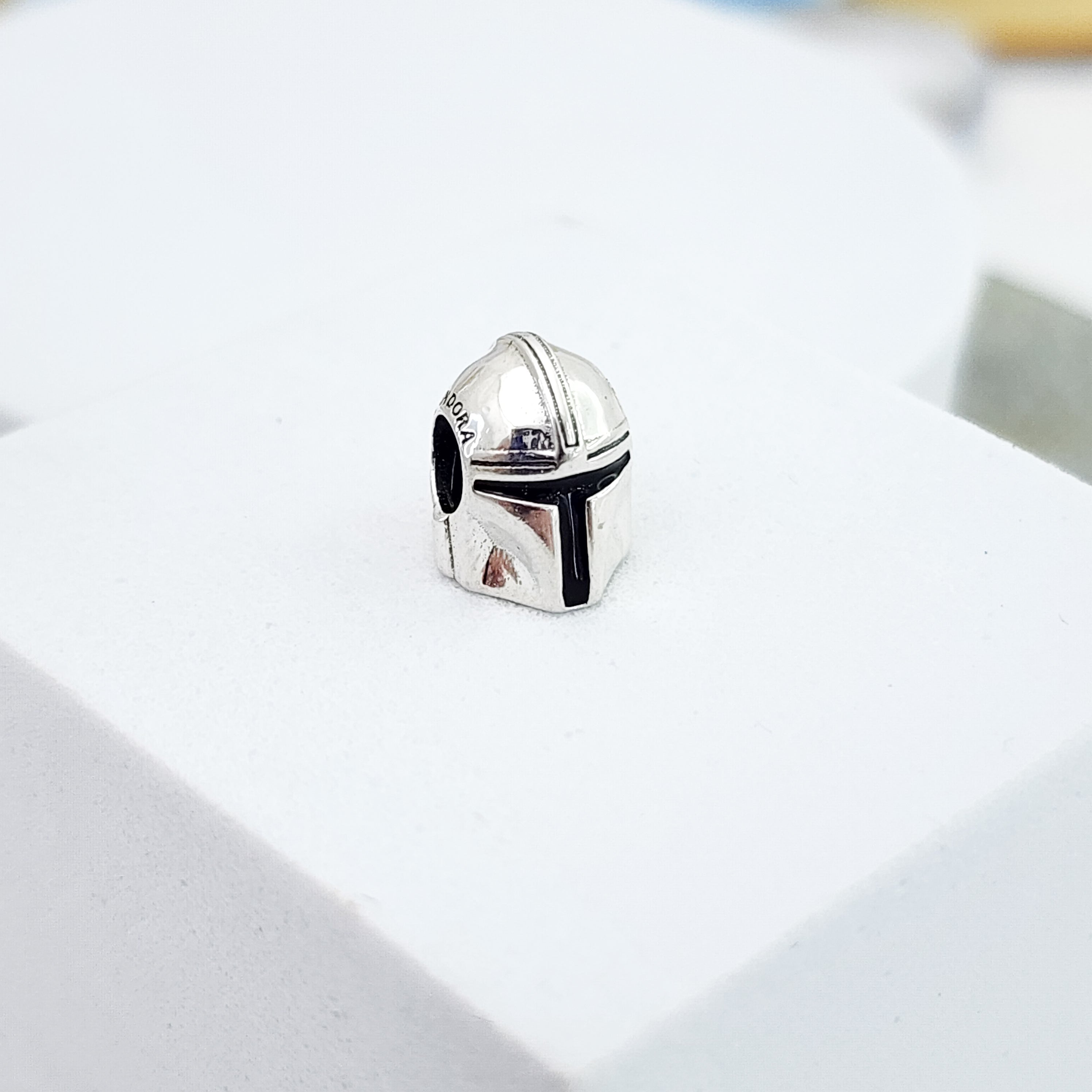 Charm Mandaloriano