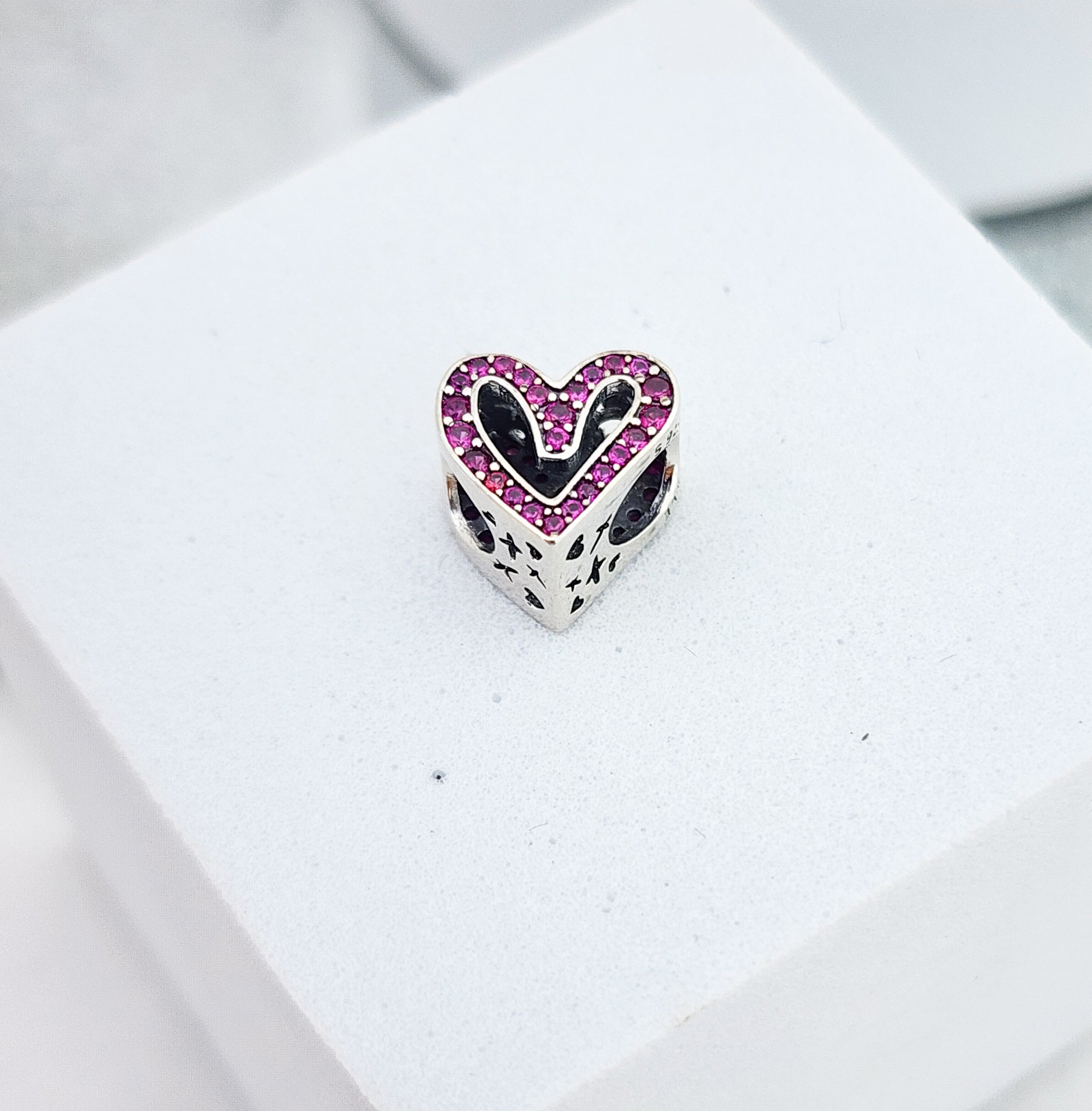 Charm Corazón