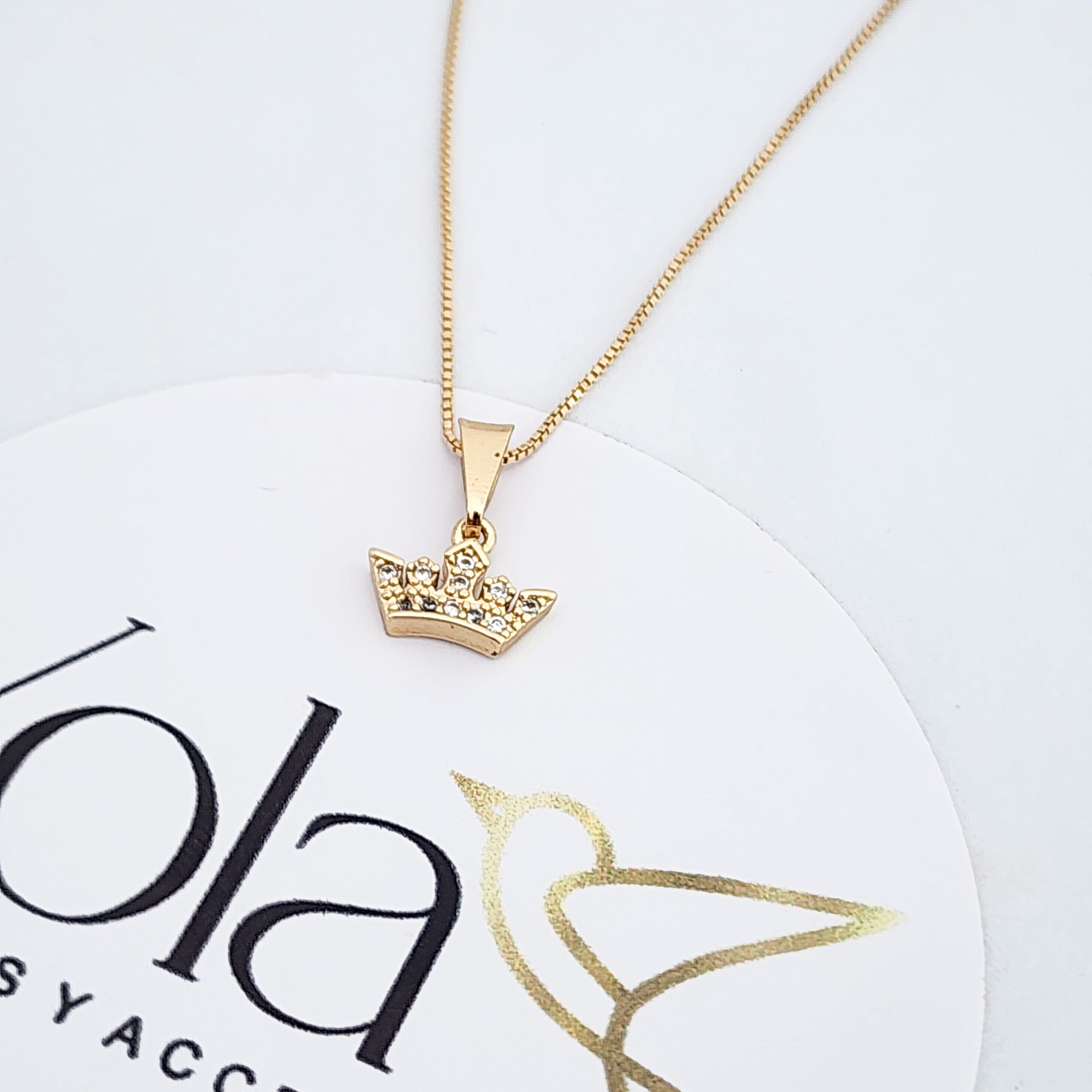 Collar Oro Laminado Corona Cristal