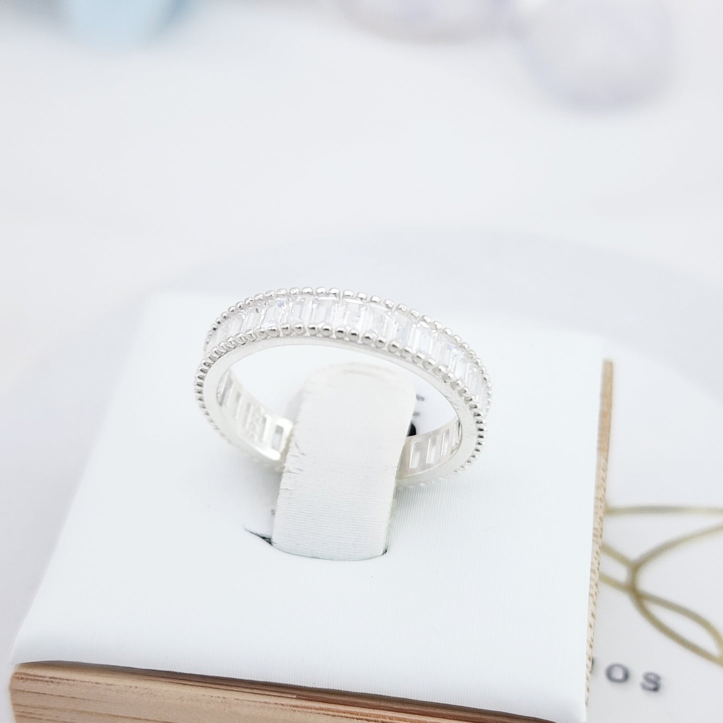 Anillo Cristales