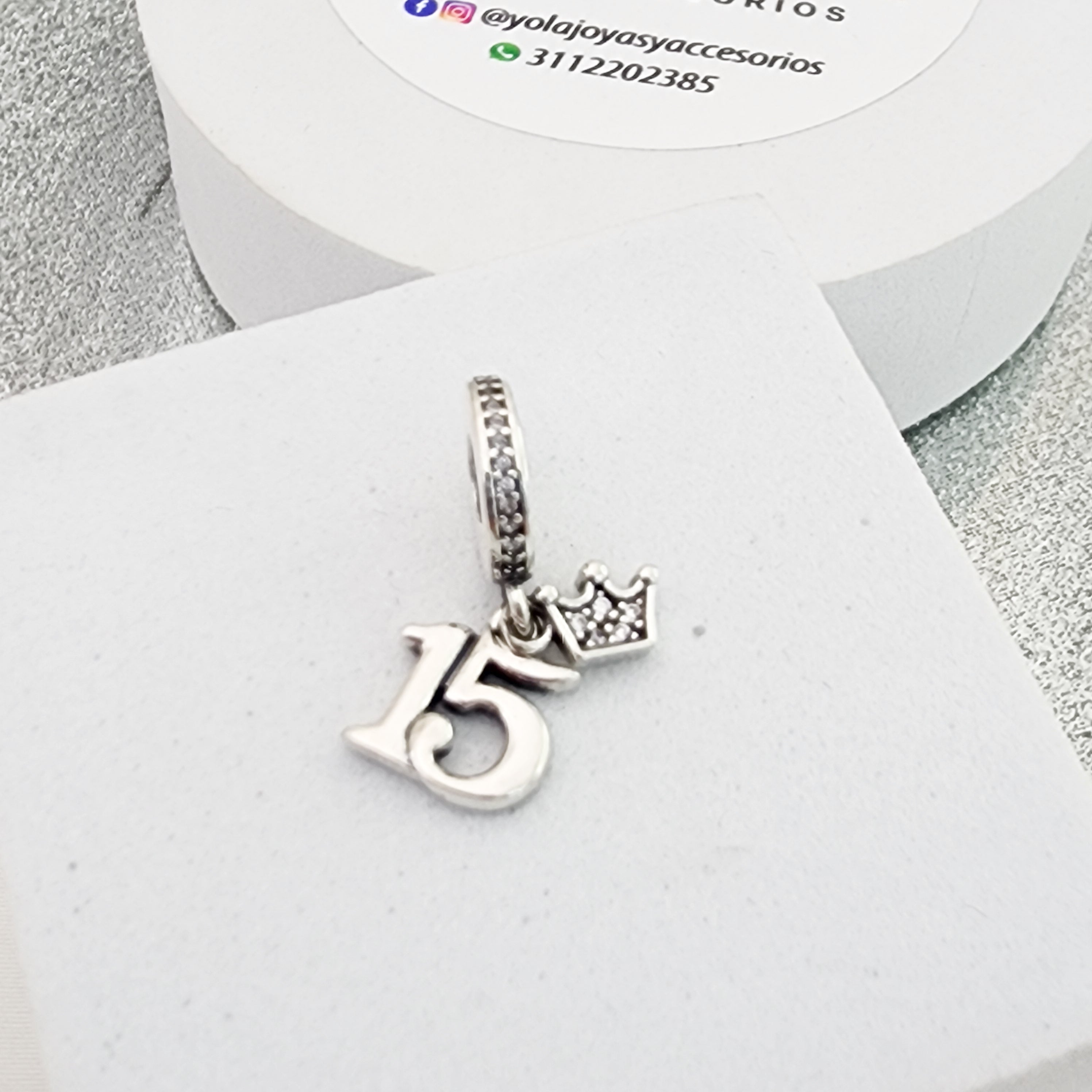 Charm cumpleaños