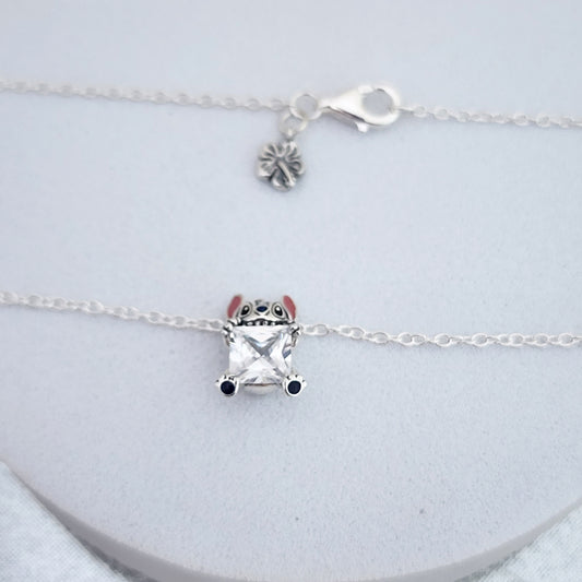 Collar stich