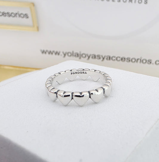 Anillo corazones