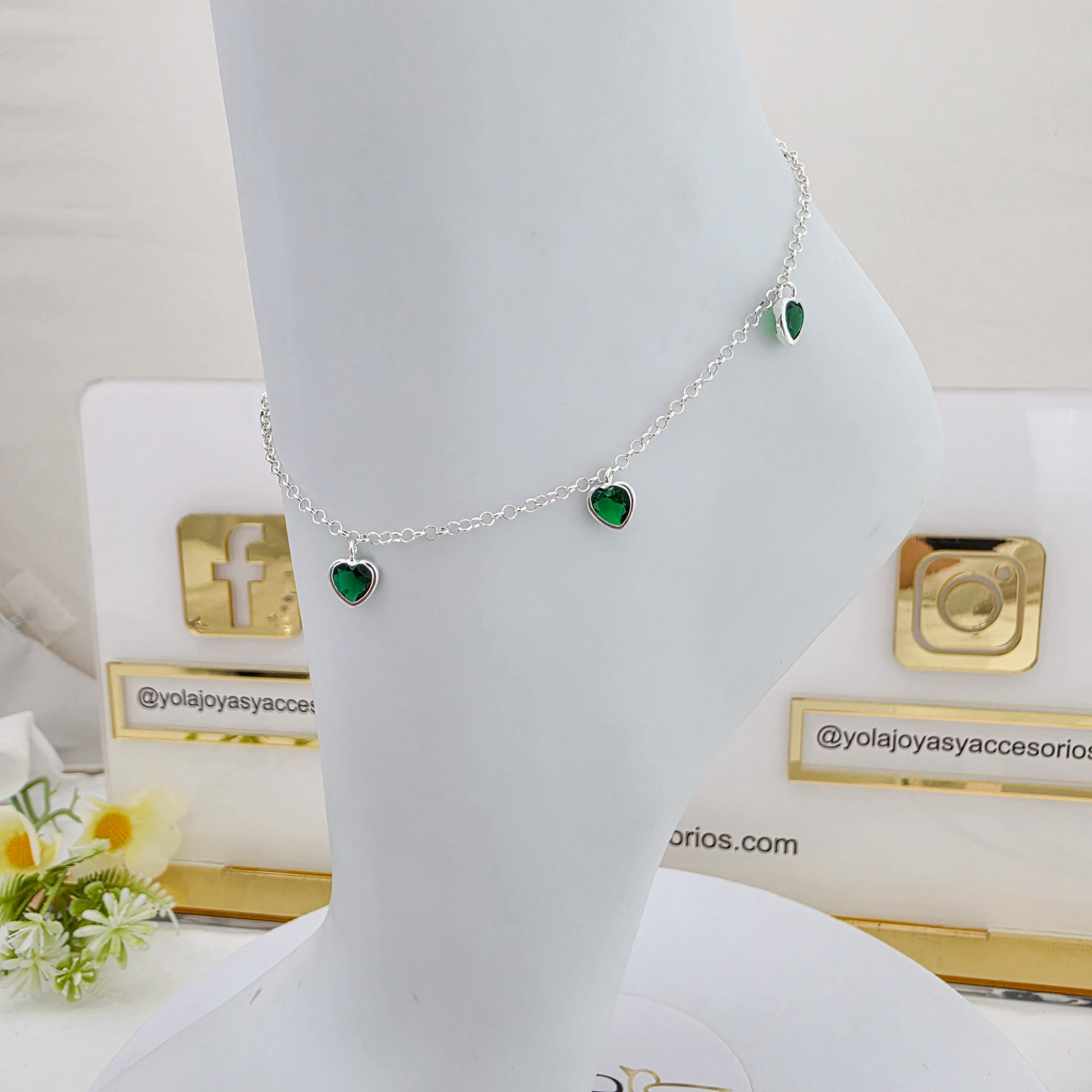 Tobillera corazon verde