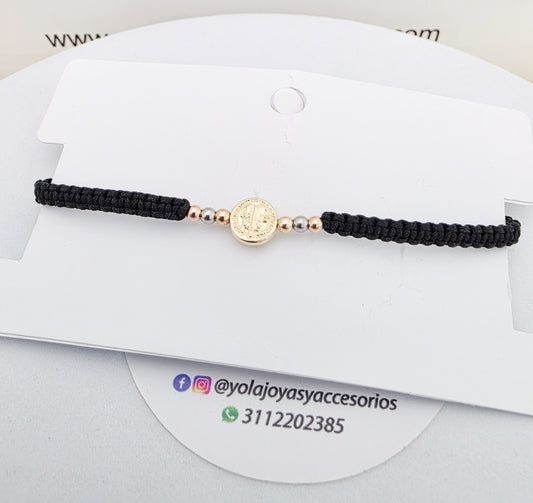 Pulsera tejida San Benito