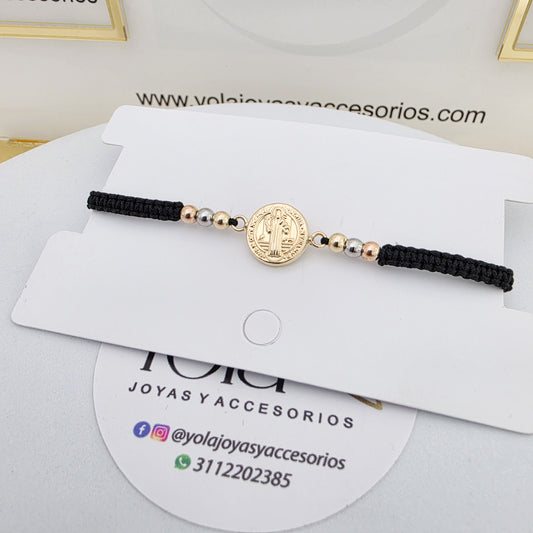Pulsera tejida San Benito