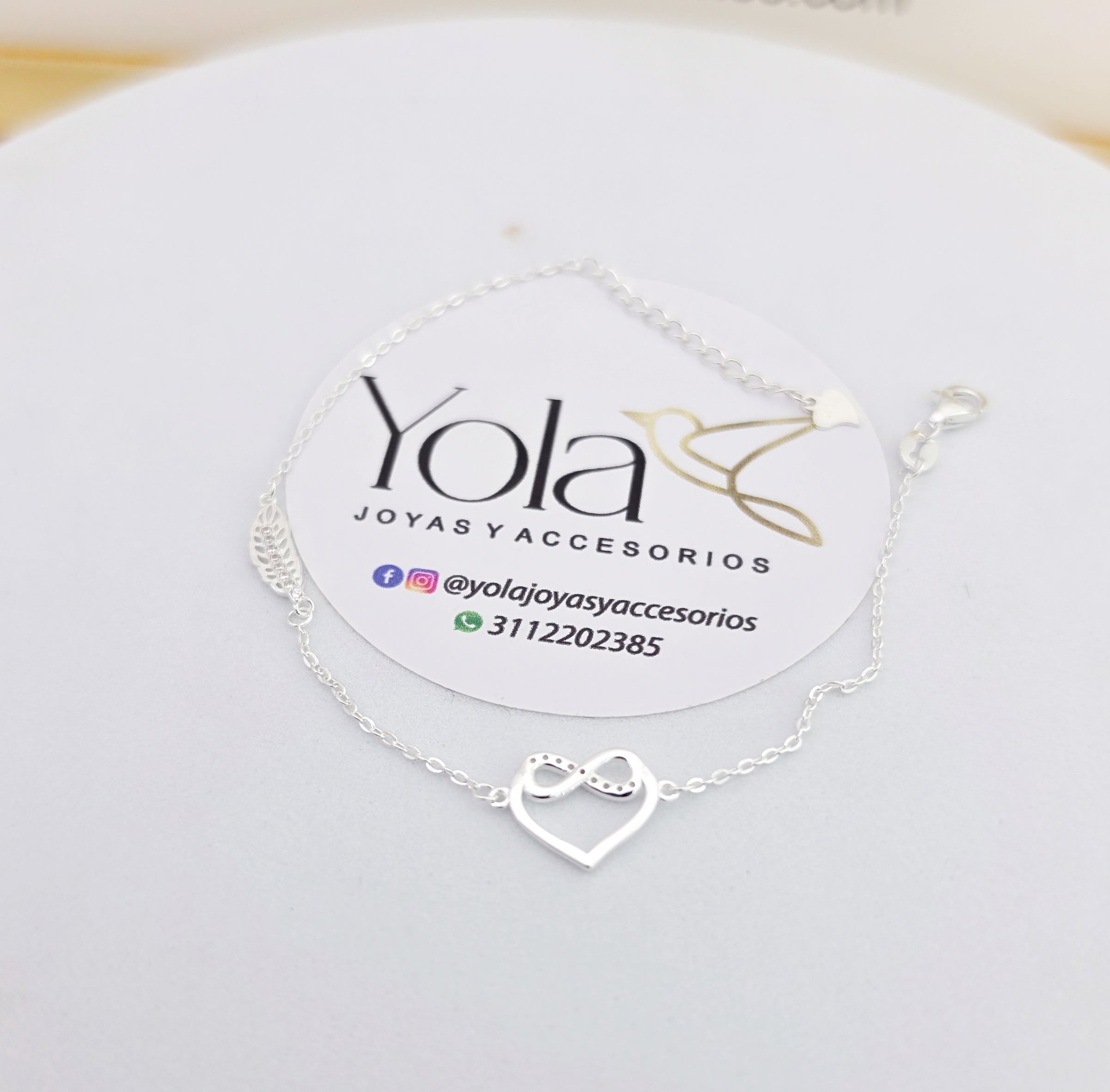 Pulsera corazon infinito