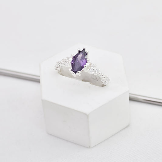 Anillo morado