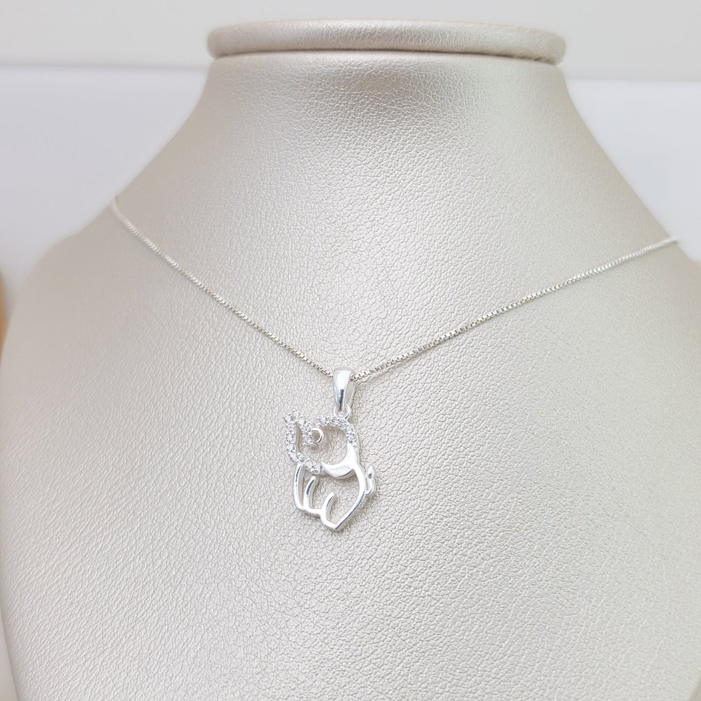 Collar elefante