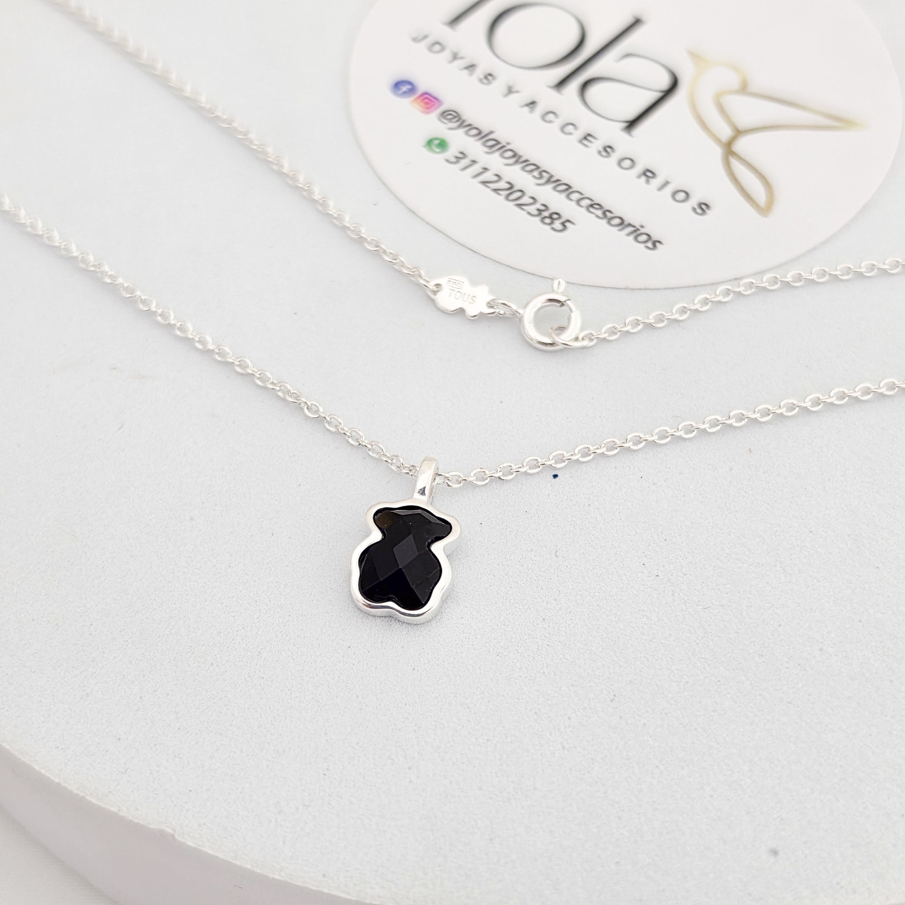 Collar oso negro